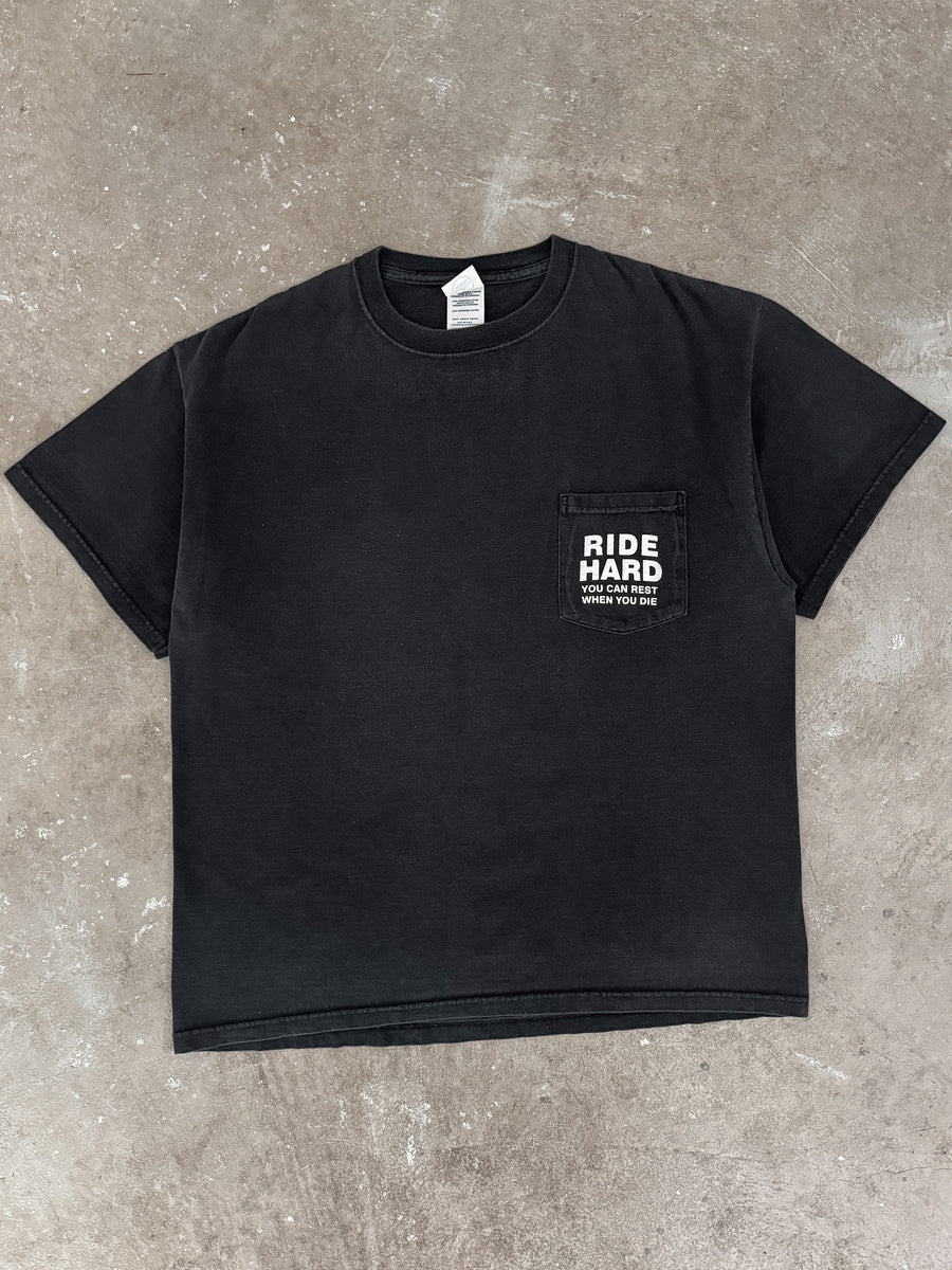 2000s “Ride Hard” Pocket Tee (L) – DAMAGED GLITTER