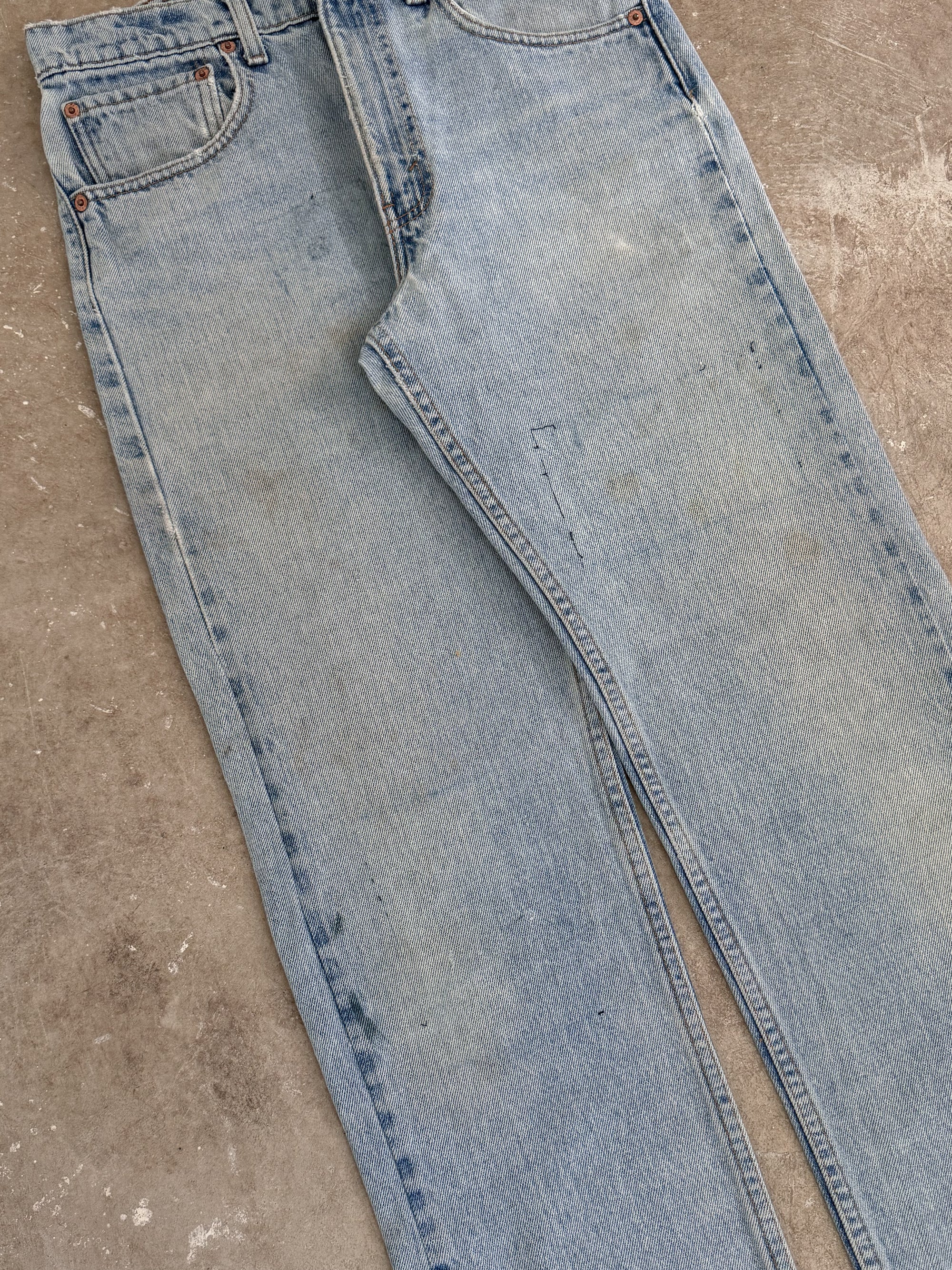 1990s Levis Faded Blue 505 Released Hem (30X32)