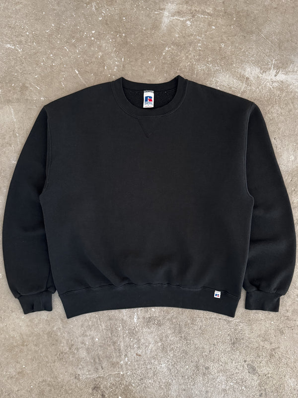 Early 00s Russell Black Sweatshirt (L)
