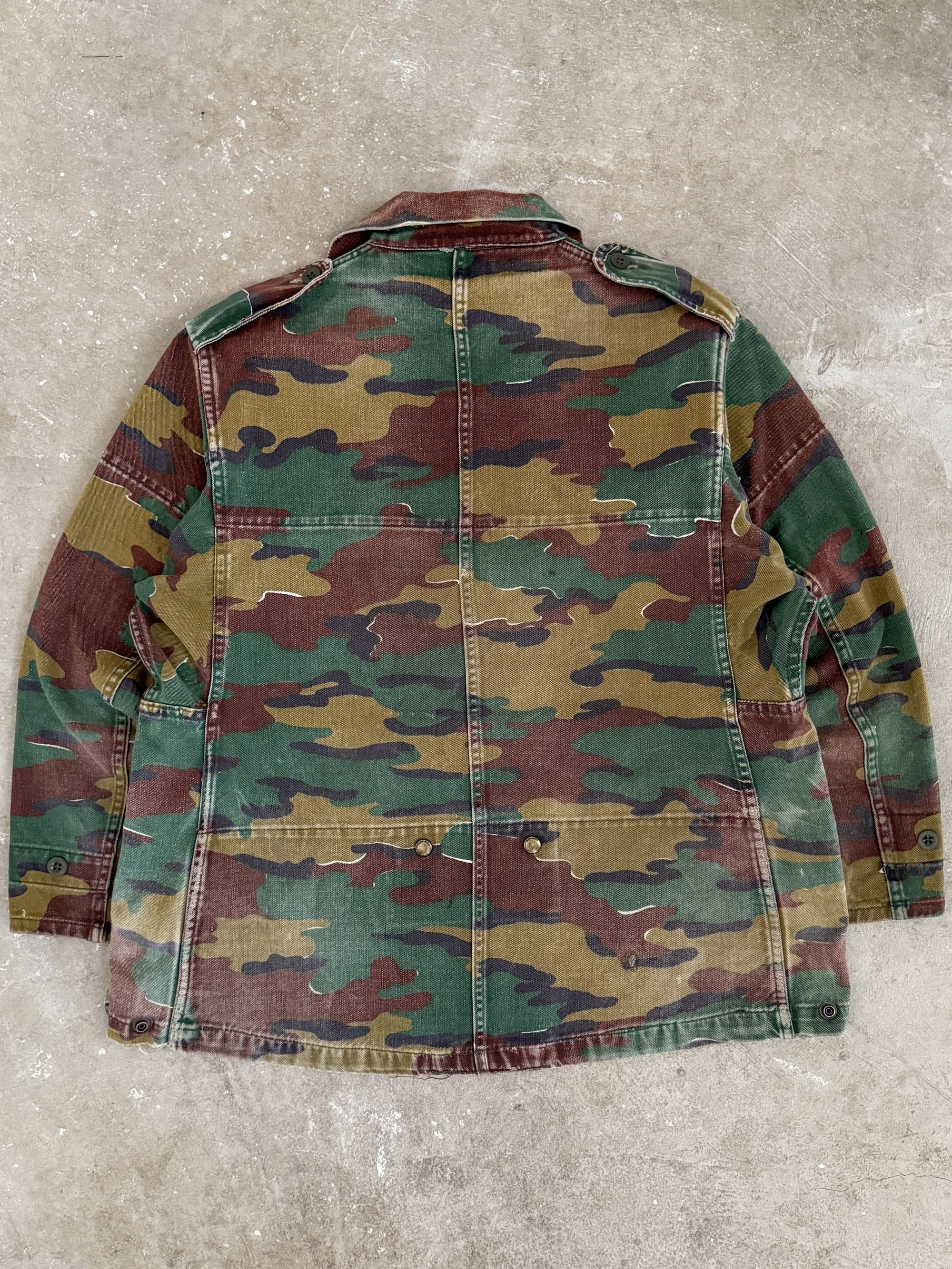 1970s Belgian Jigsaw Camo Repaired Paratrooper Jacket (M)