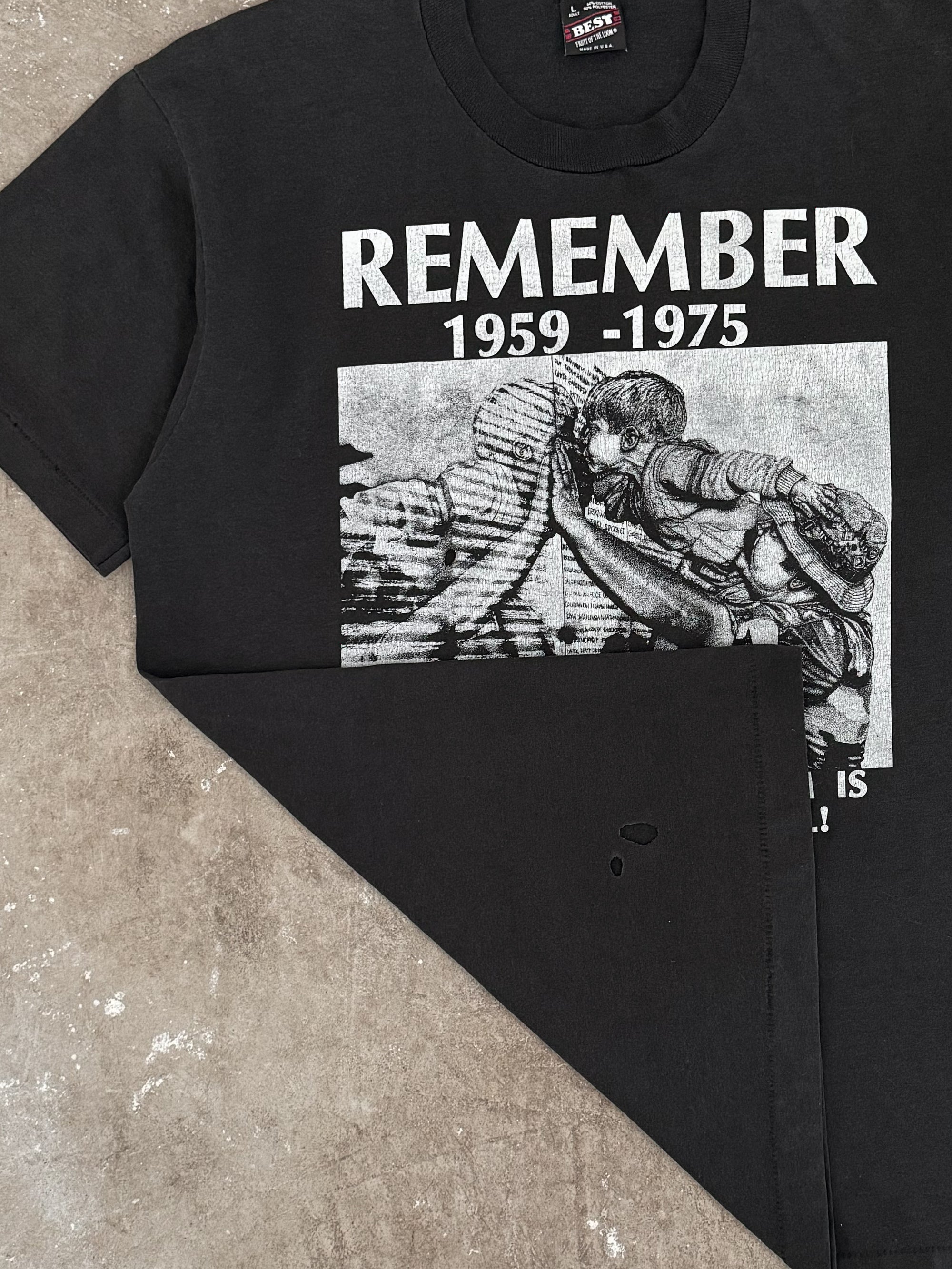 1990s "Remember" Tee (M/L)