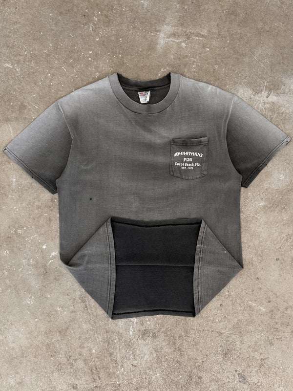 1990s "Johnathan's Pub" Faded Pocket Tee (L)