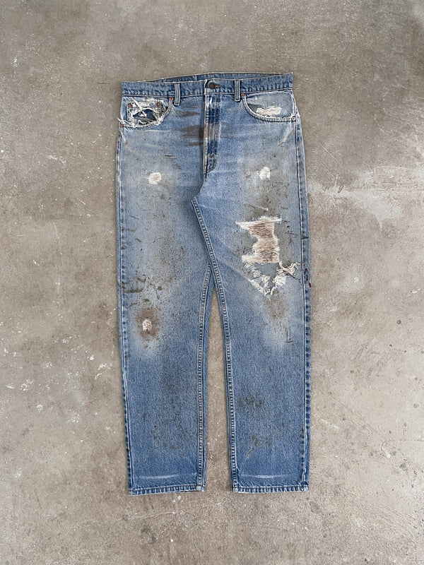 1980s Levi’s Distressed Worn In Blue 505 (34X31)