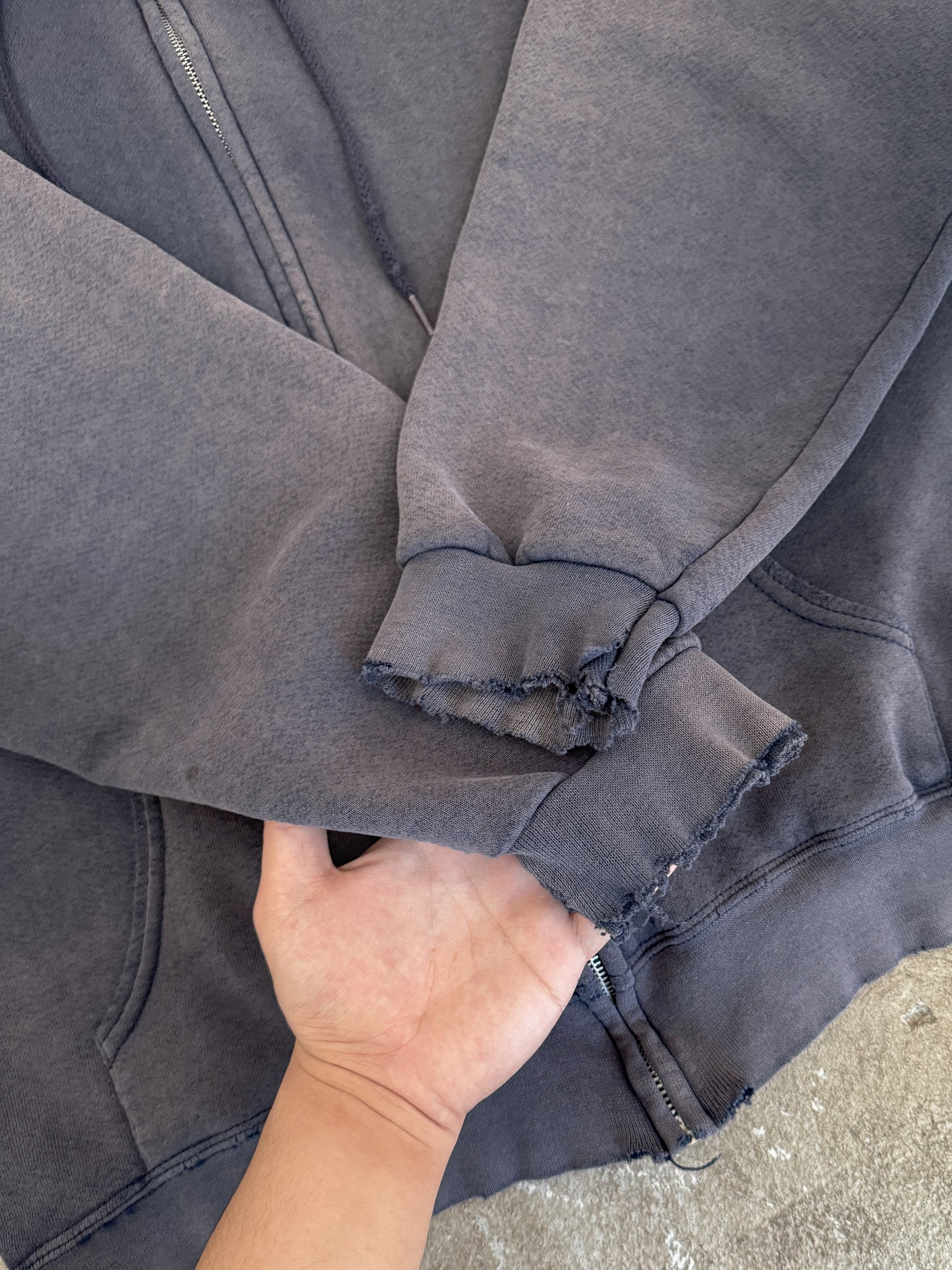 1990s Sun Faded Midnight Navy Zip Up Hoodie (M)