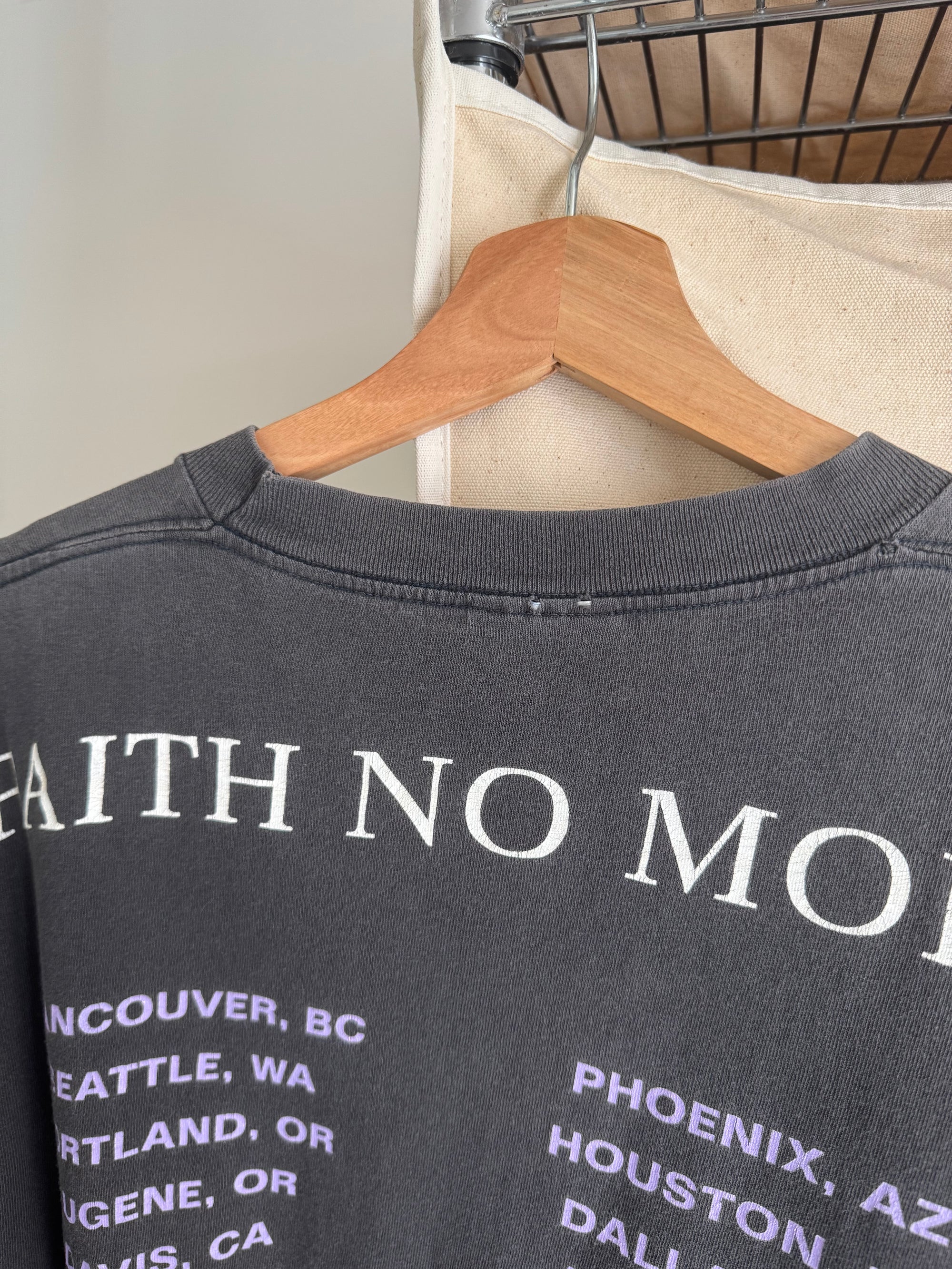 1993 Faith No More "Angel Dust" Faded Tour Tee (L)