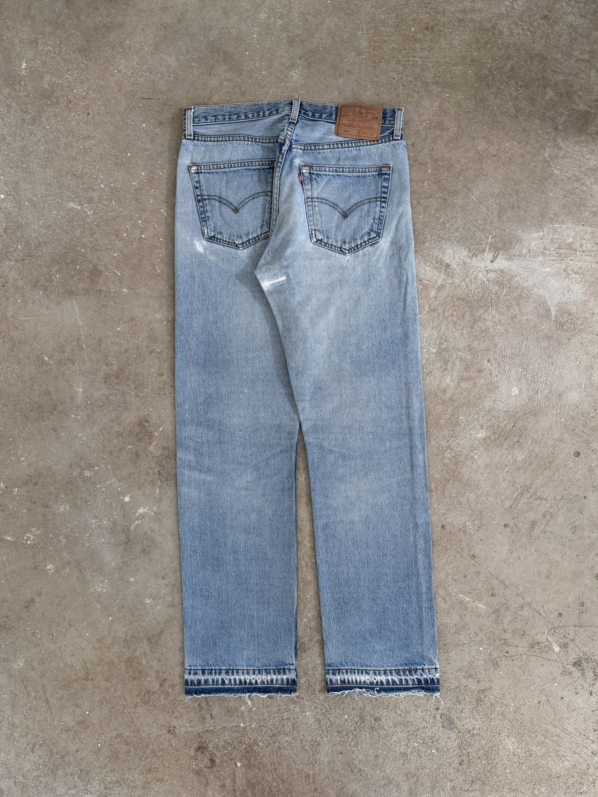 1990s Levis Faded Blue 501 Released Hem (30X30)