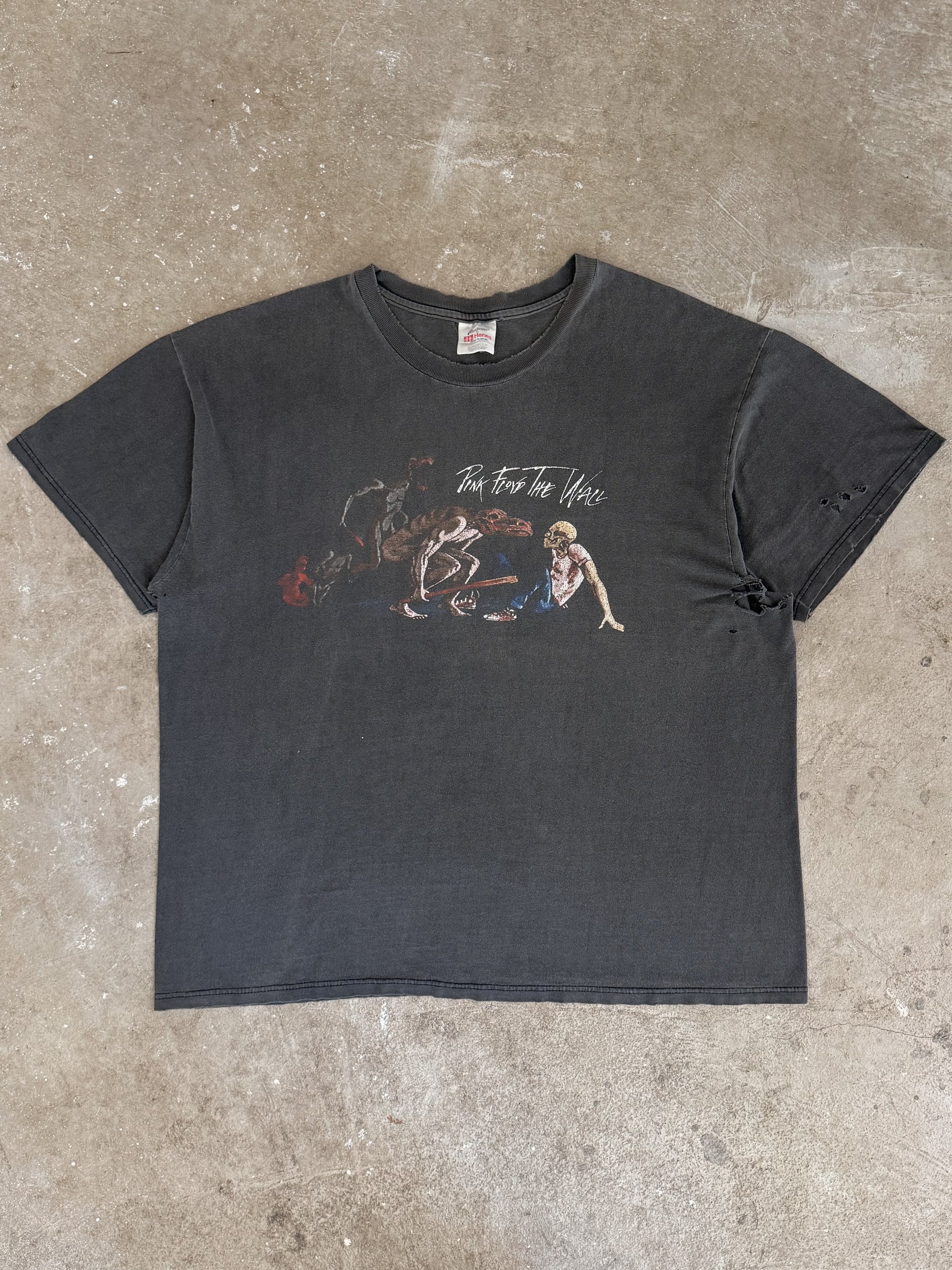 1998 Pink Floyd "The Wall" Faded Tee (XL)