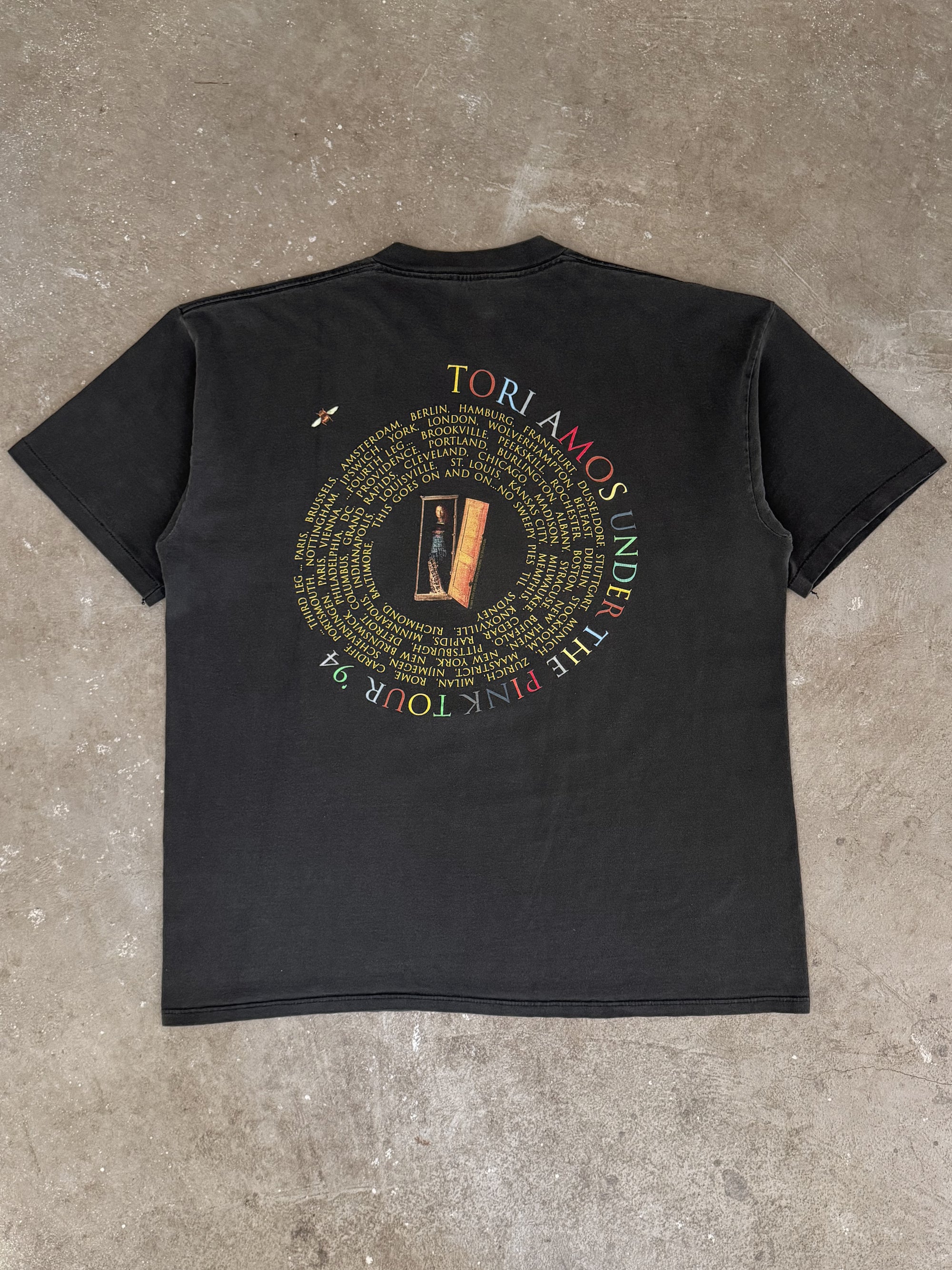 1994 Tori Amos "Under the Pink Tour" Faded Tee (XL)