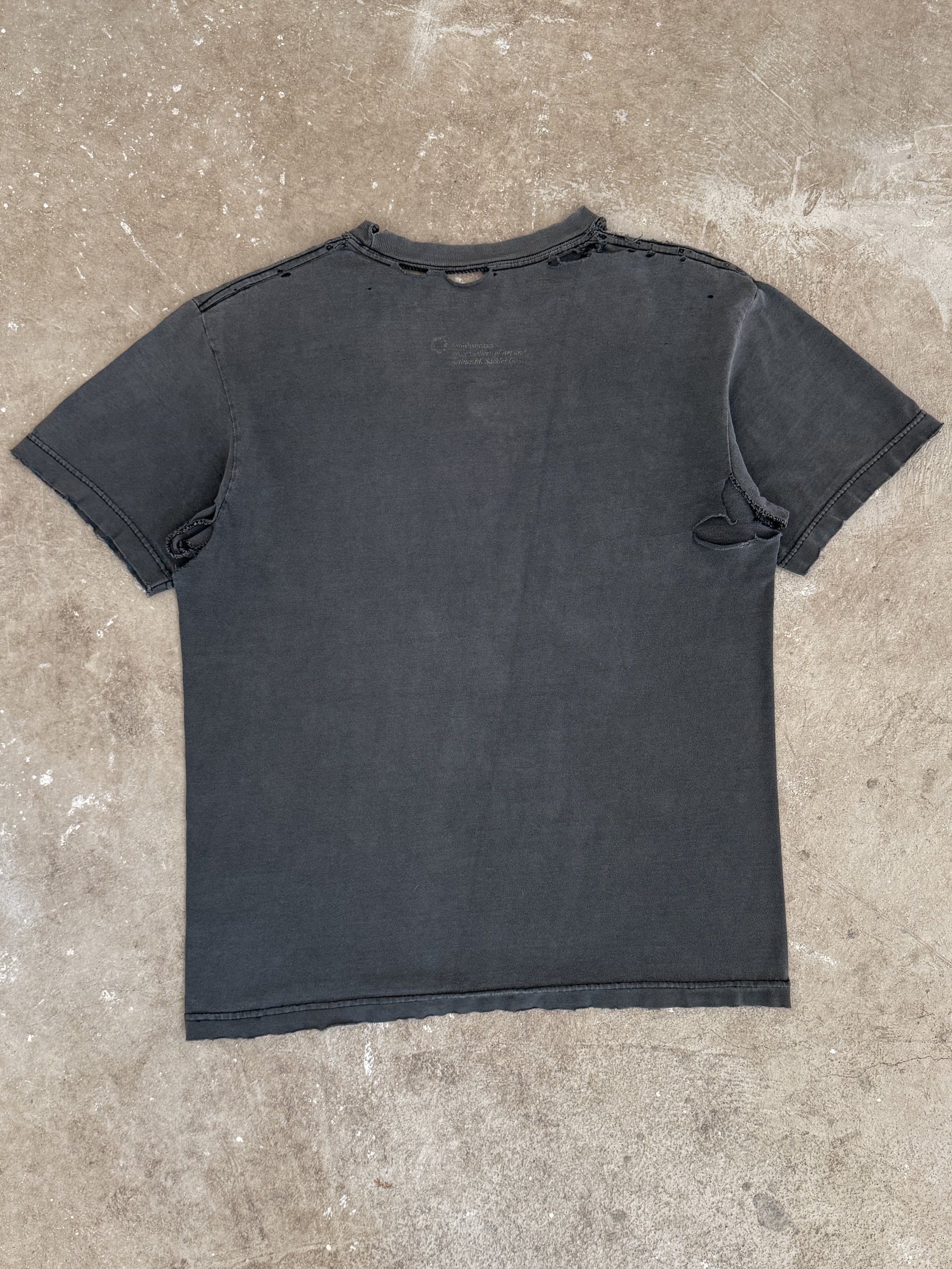 Early 00s "Freer + Sackler Galleries" Thrashed Tee (M)