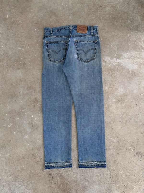 Early 00s Levis Faded Blue 505 Released Hem (33X30)