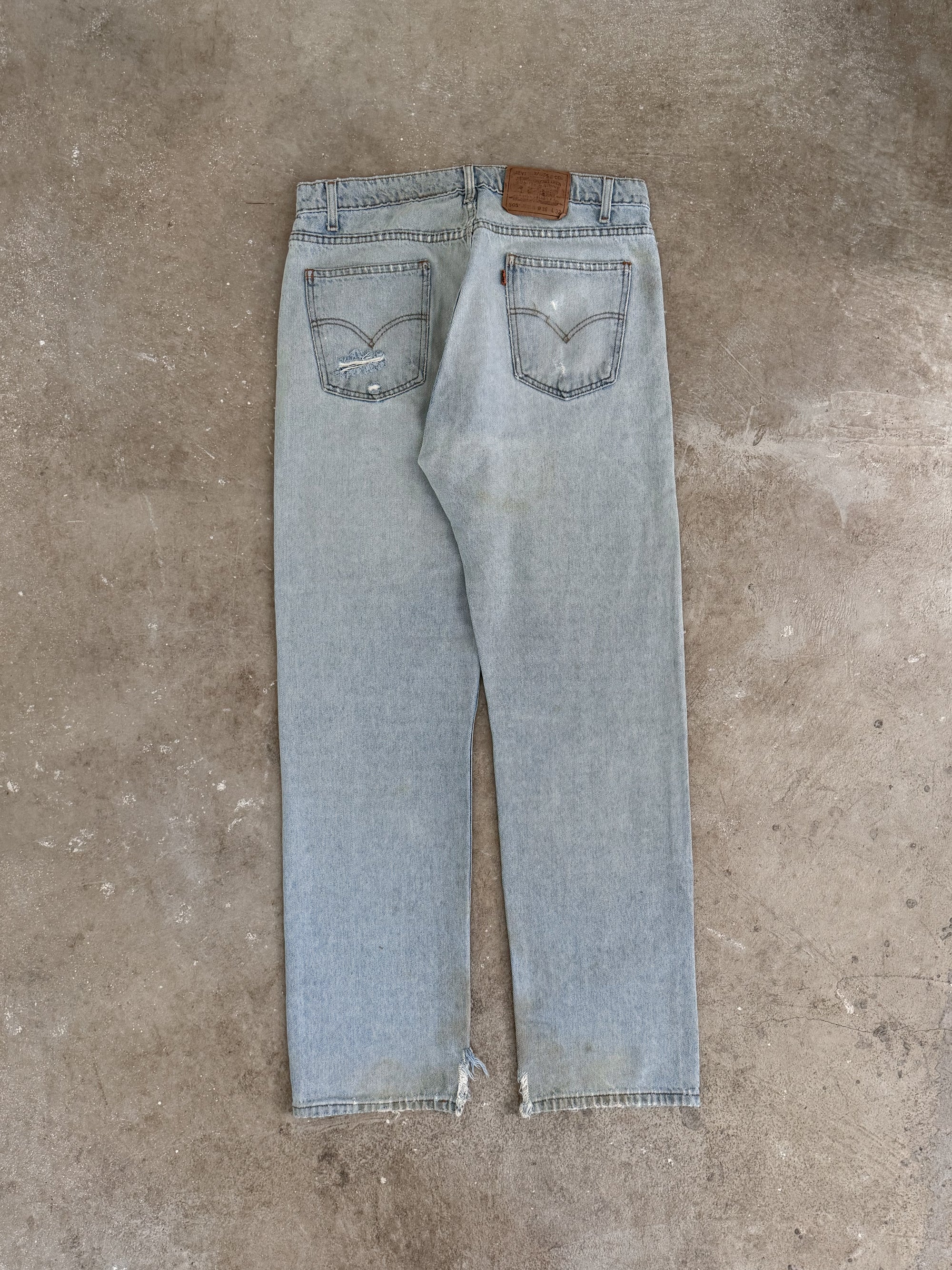 1990s Orange Tab Levis Faded Blue 505 (34X32)