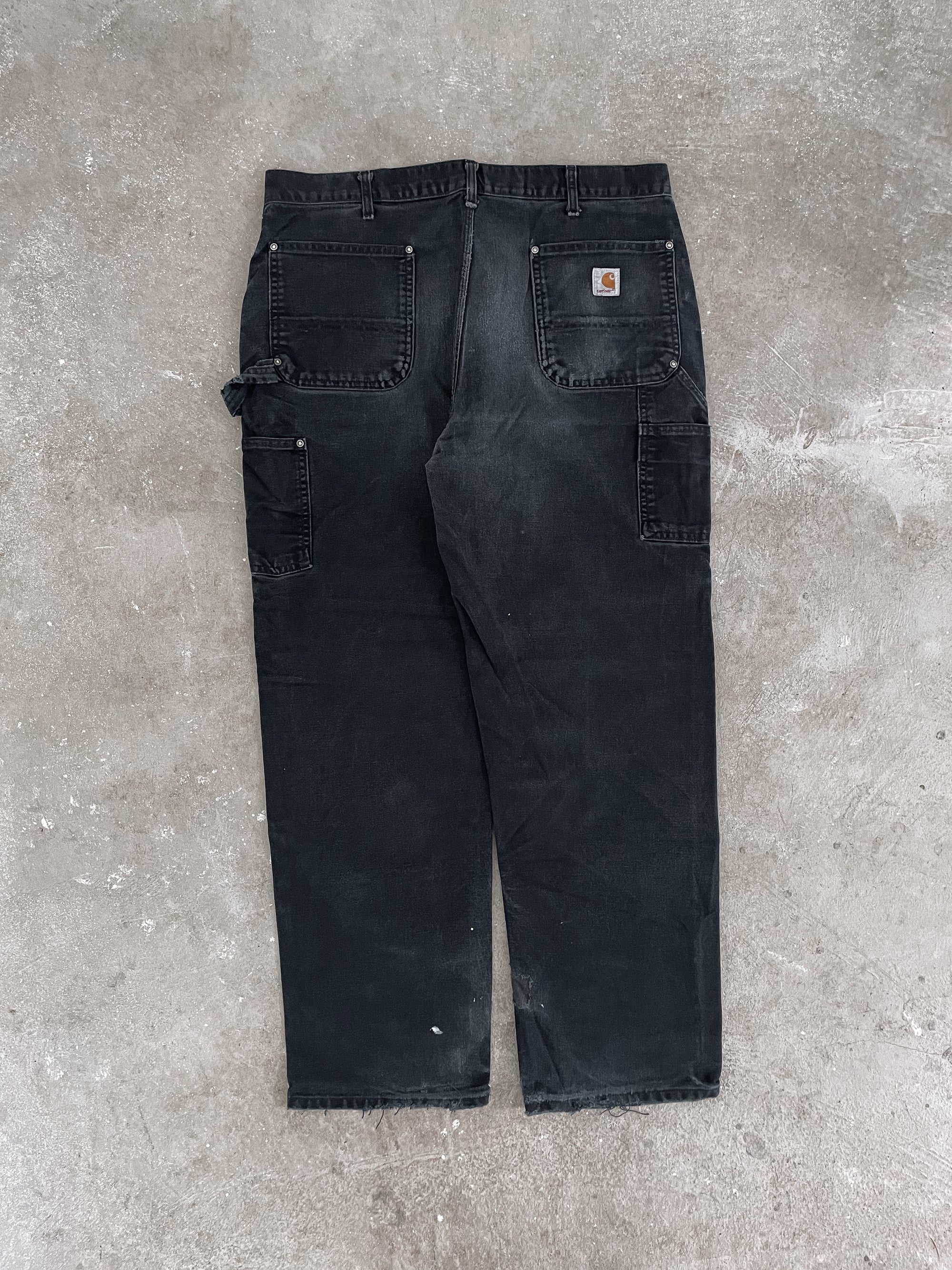 2000s Carhartt B01 Black Double Knee Work Pants (37X31)