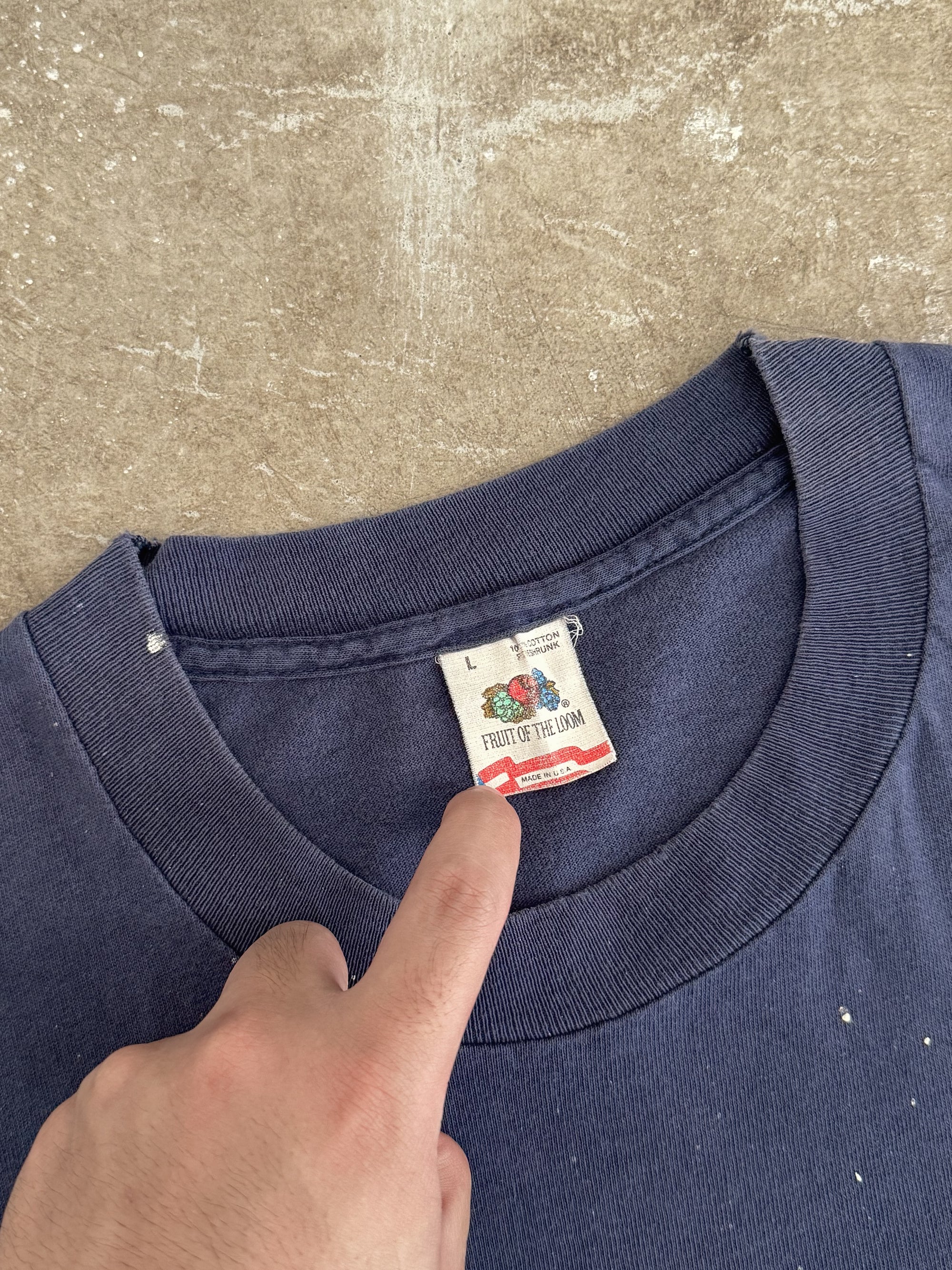 Late 80s "Good Planets Are Hard To Find" Painter Tee (L)
