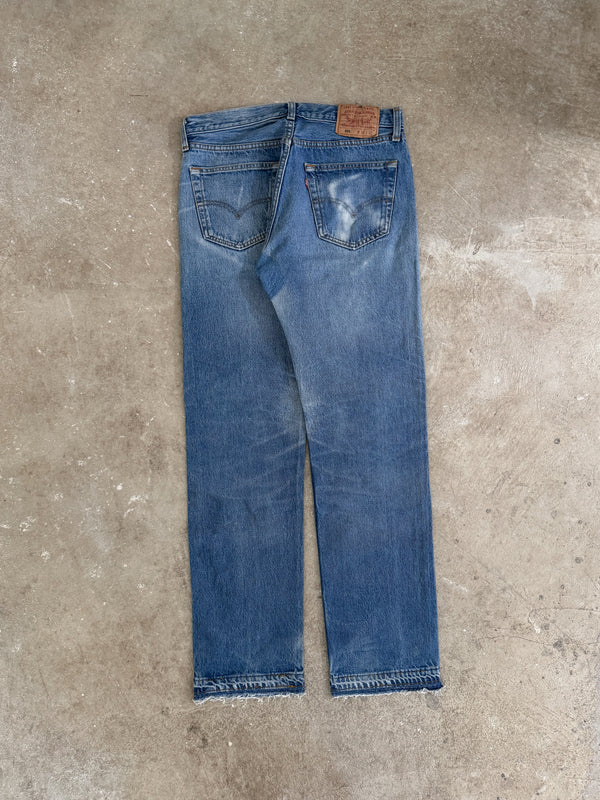 1990s Levis Faded Blue 501 Released Hem (31X31)