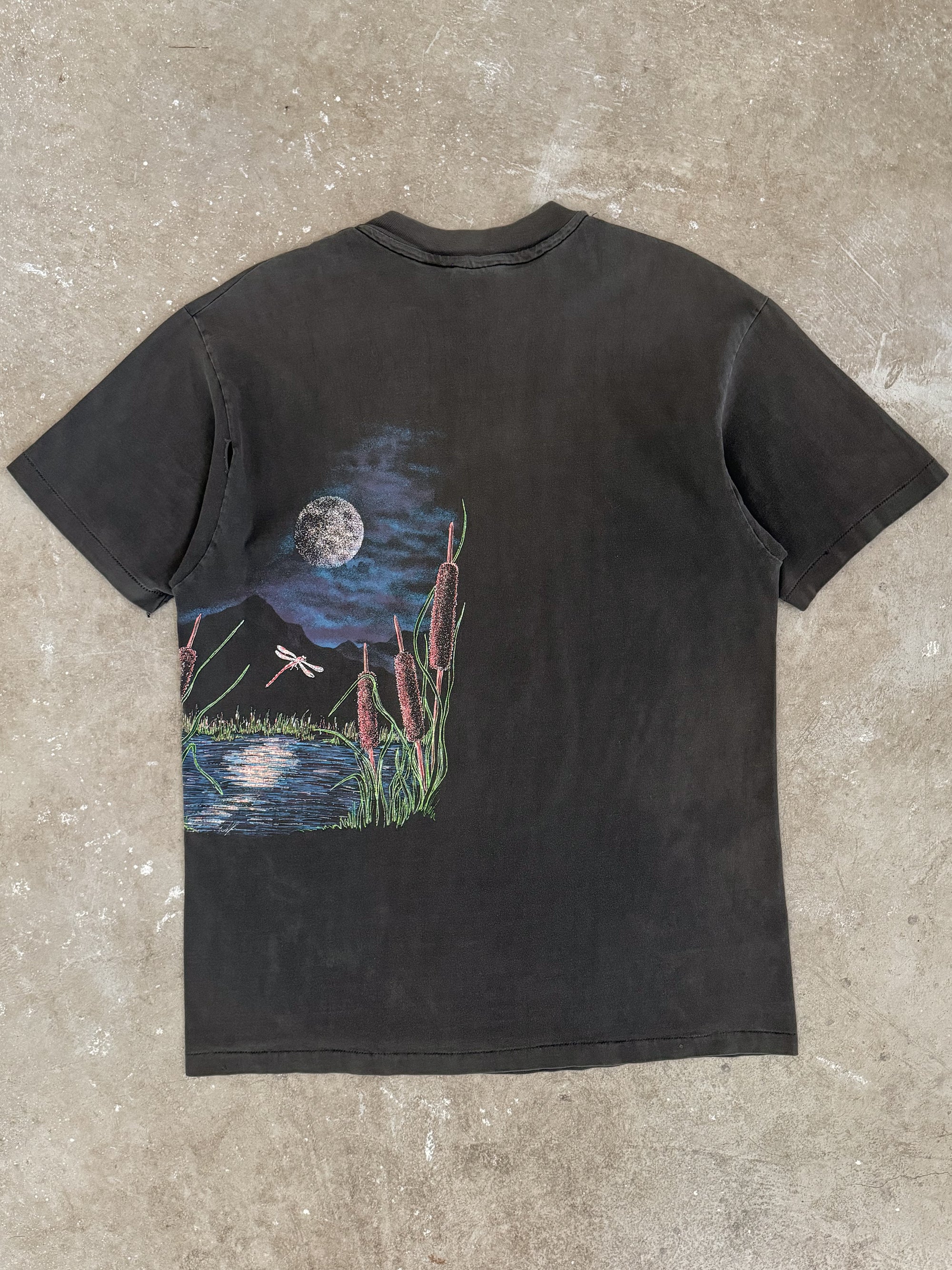 1990s "Moonlight Fishing" Faded Tee (L)