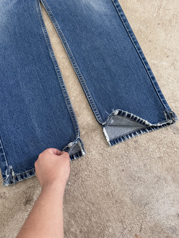 Early 00s Levis Faded Blue 505 (34X30)