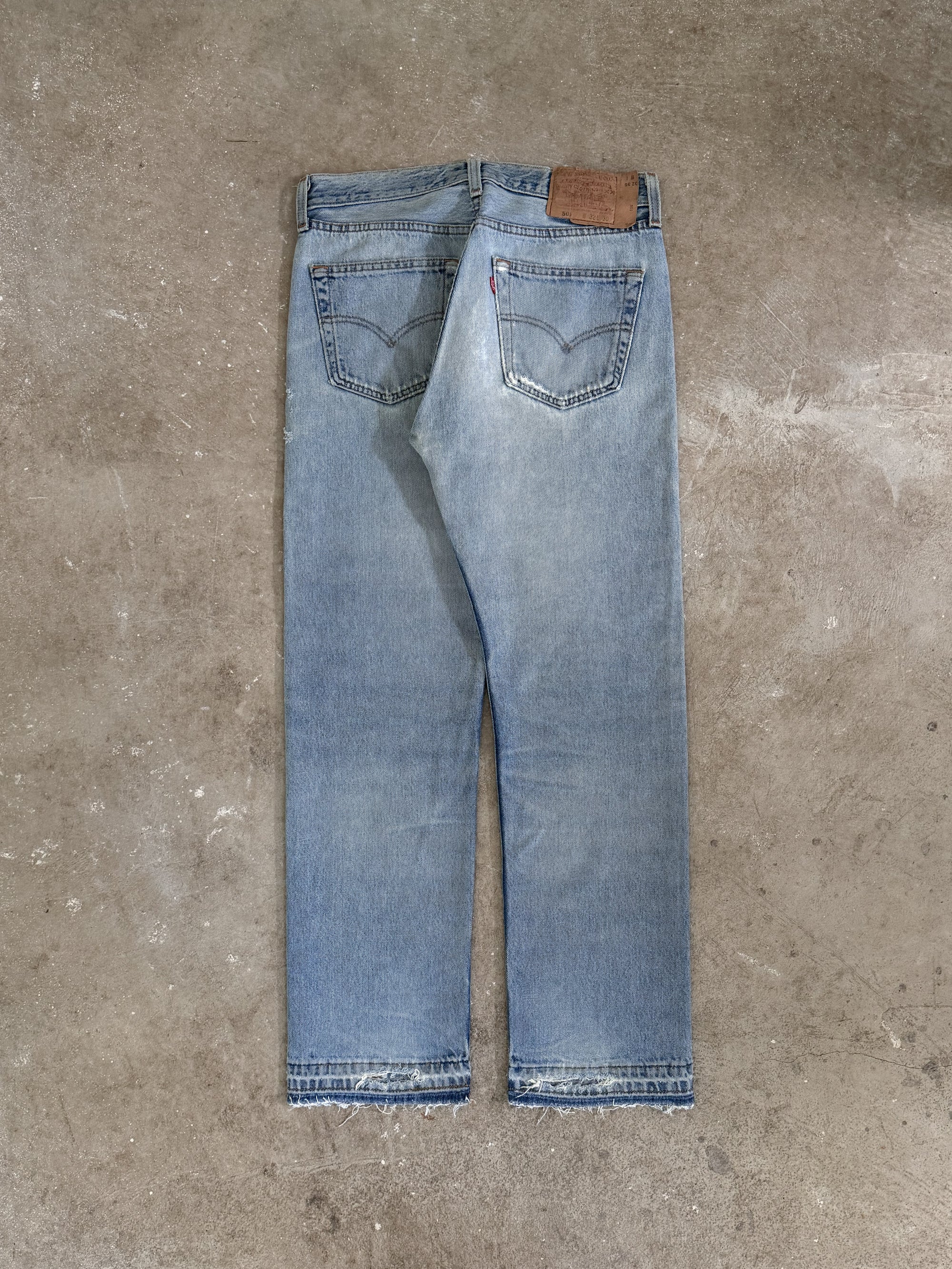 1990s Levis Faded Blue 501 Released Hem (30X29)