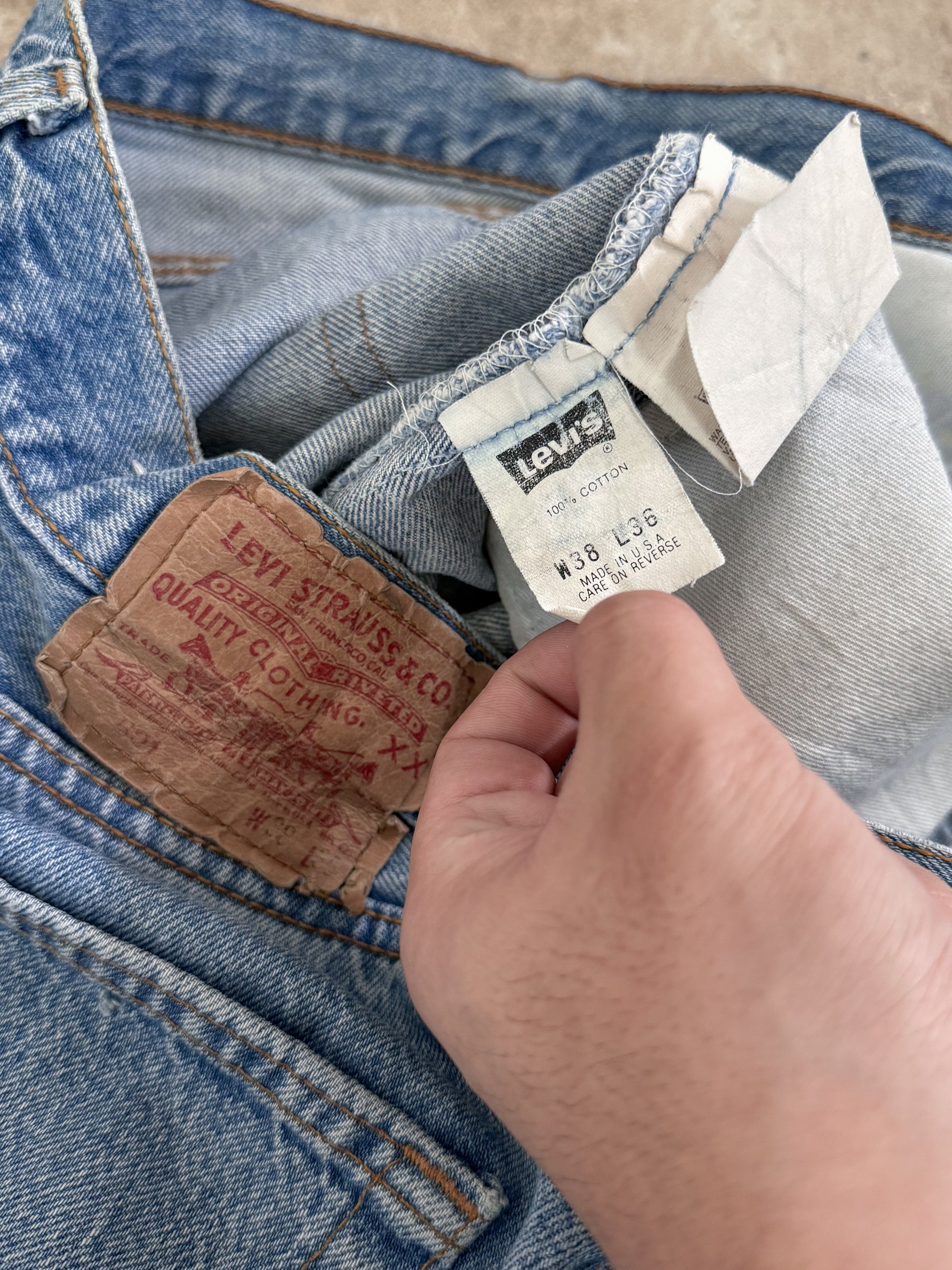 1990s Levis Faded Blue 501 (36X34)