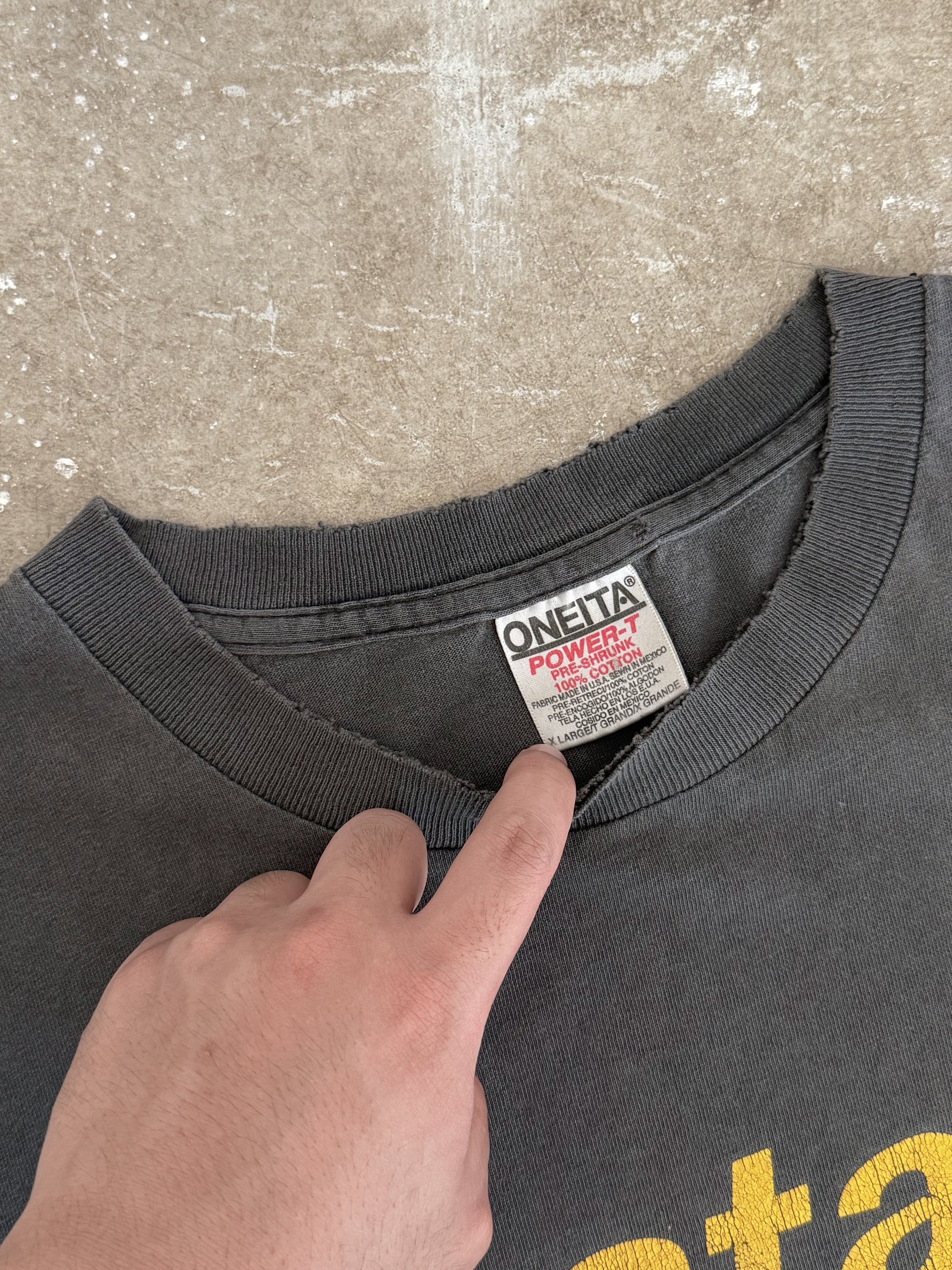 Mid 90s "Avatar Magazine" Faded Tee (XL)