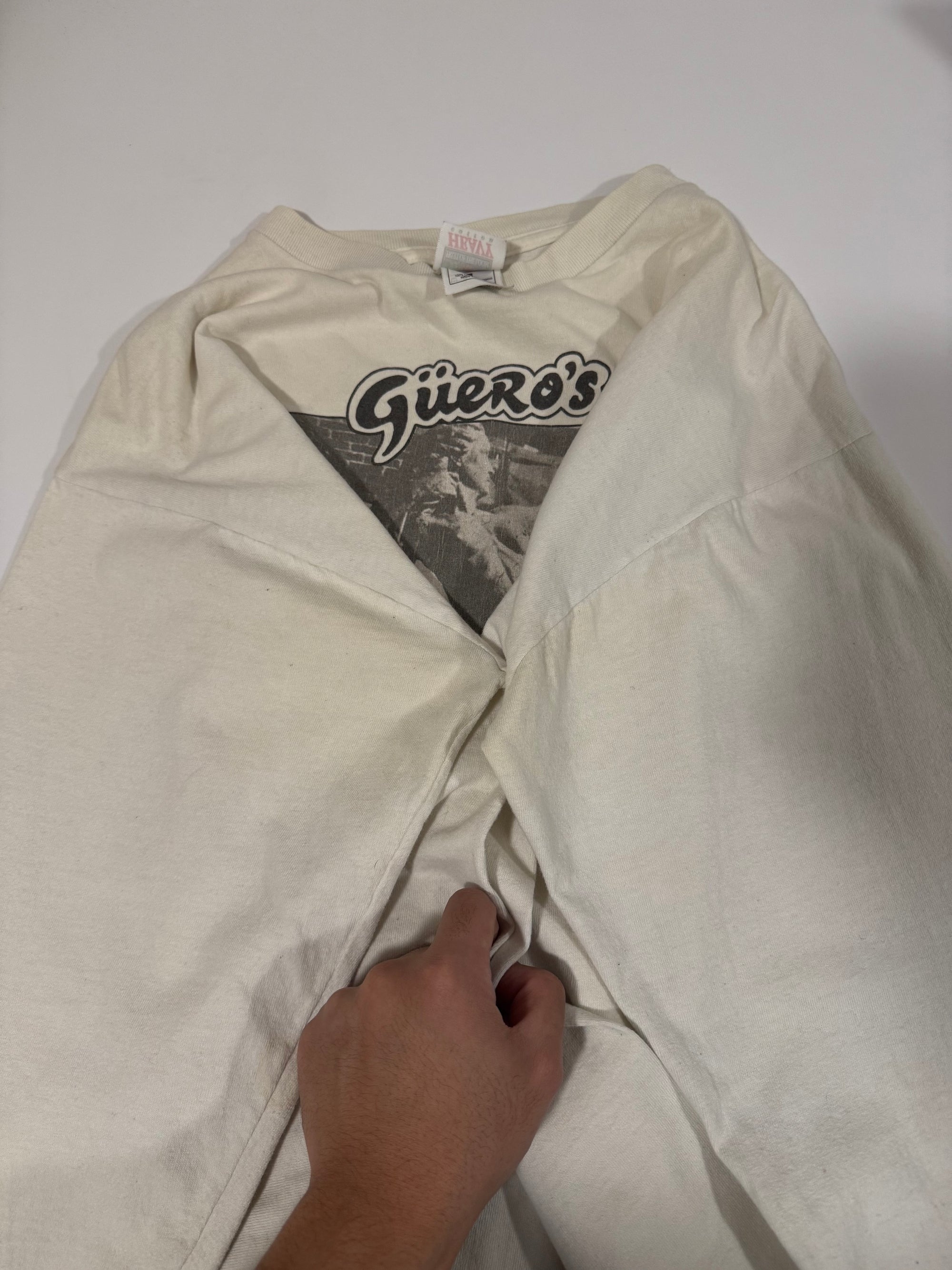 Late 90s/Early 00s "Guero's" Long Sleeve Tee (L)