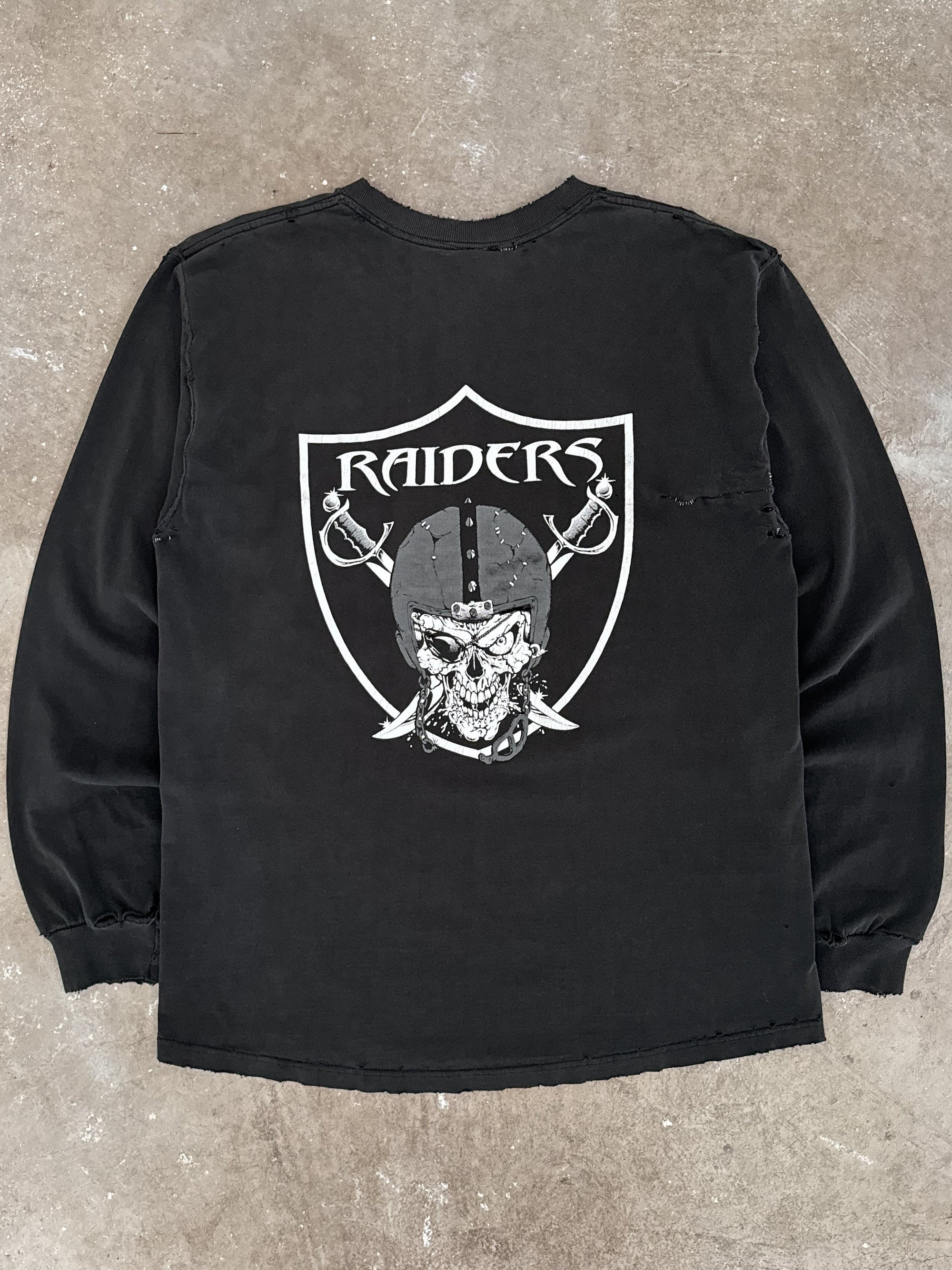 1990s "Raiders" Distressed Repaired Long Sleeve Tee (L)