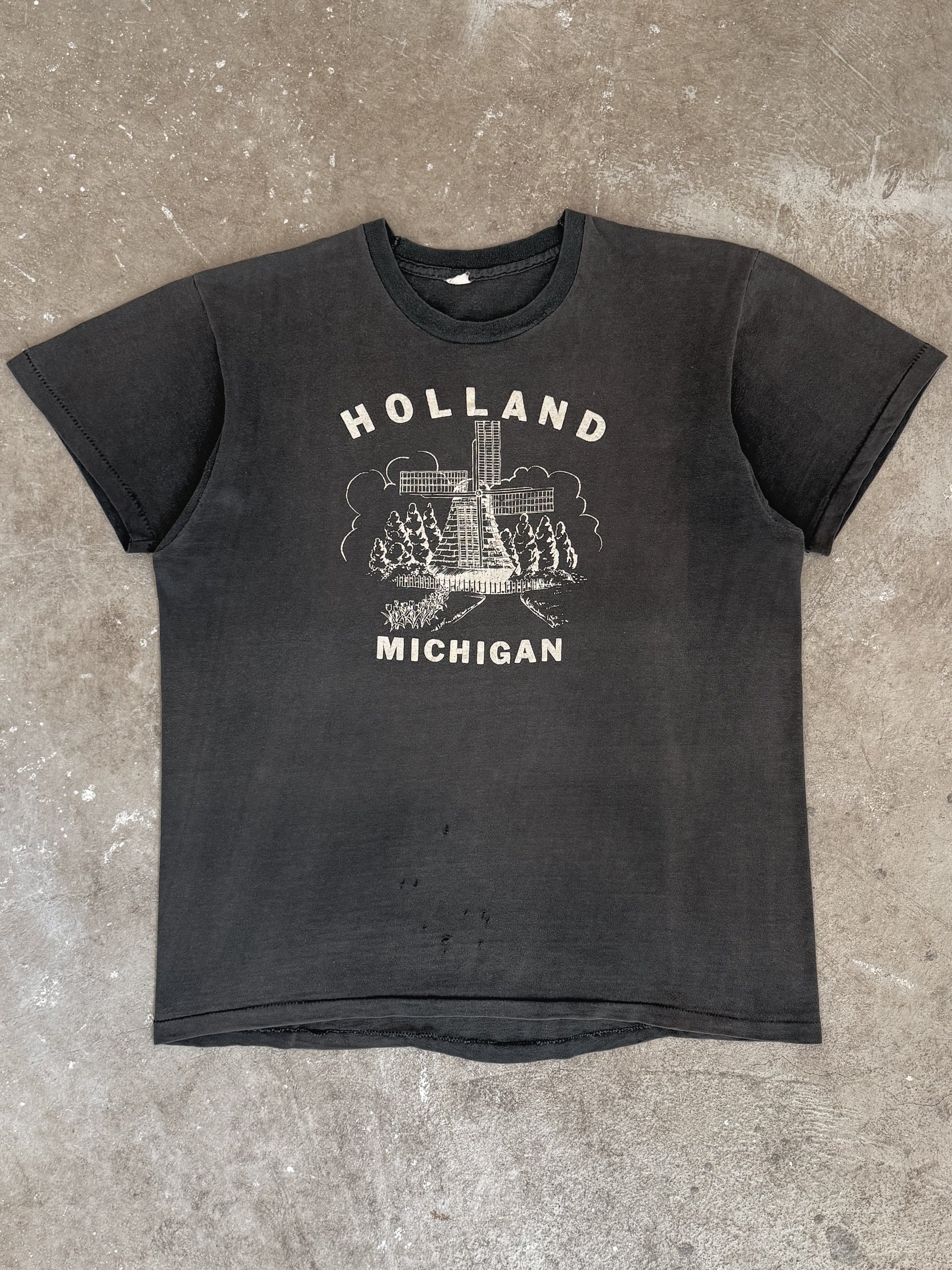 1970s "Holland Michigan" Faded Black Tee (M)