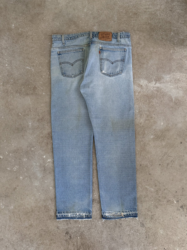 1990s Orange Tab Levis Faded Blue 505 Released Hem (36X30)