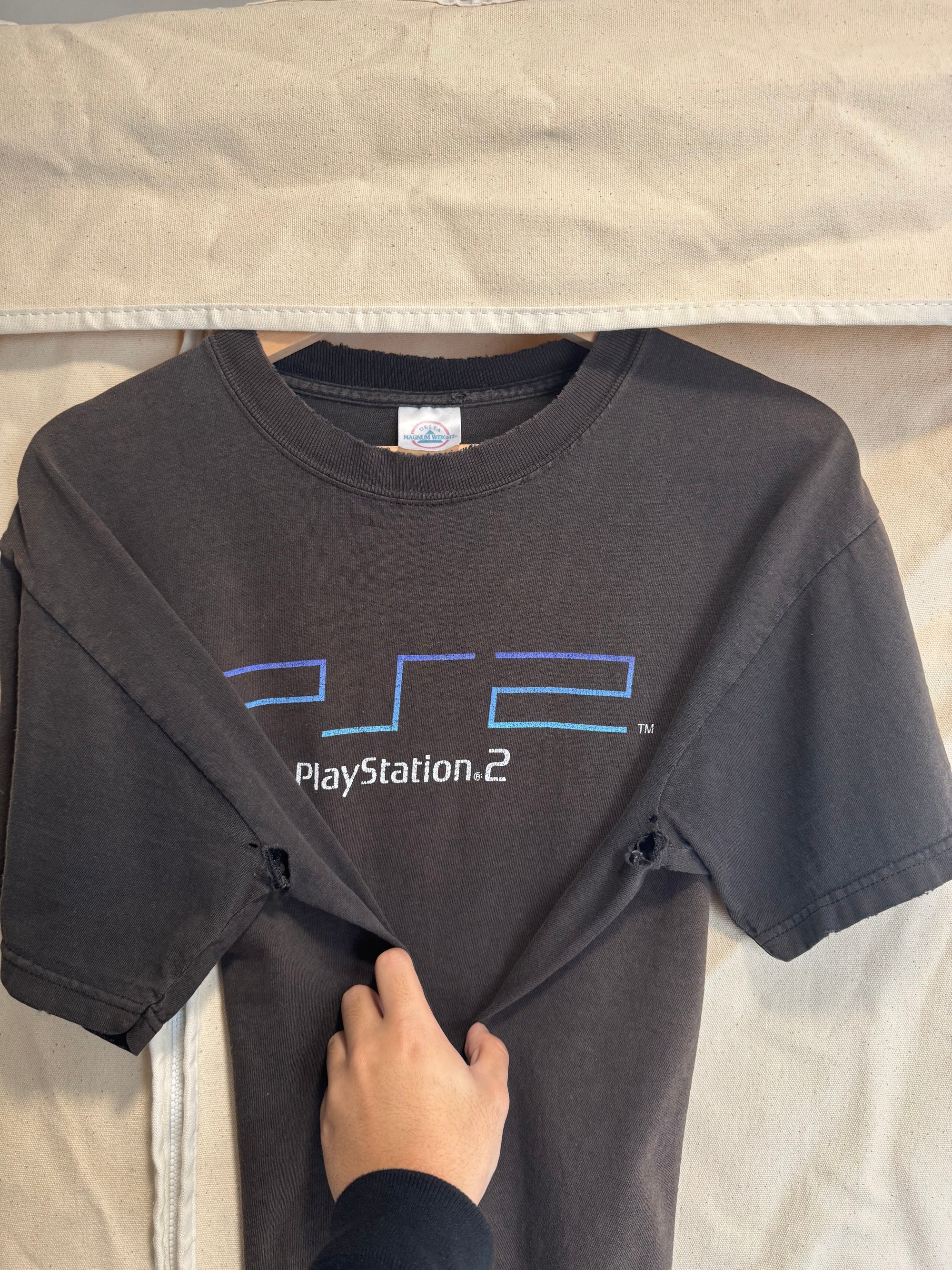 Early 00s "PlayStation 2" Faded Tee (M)