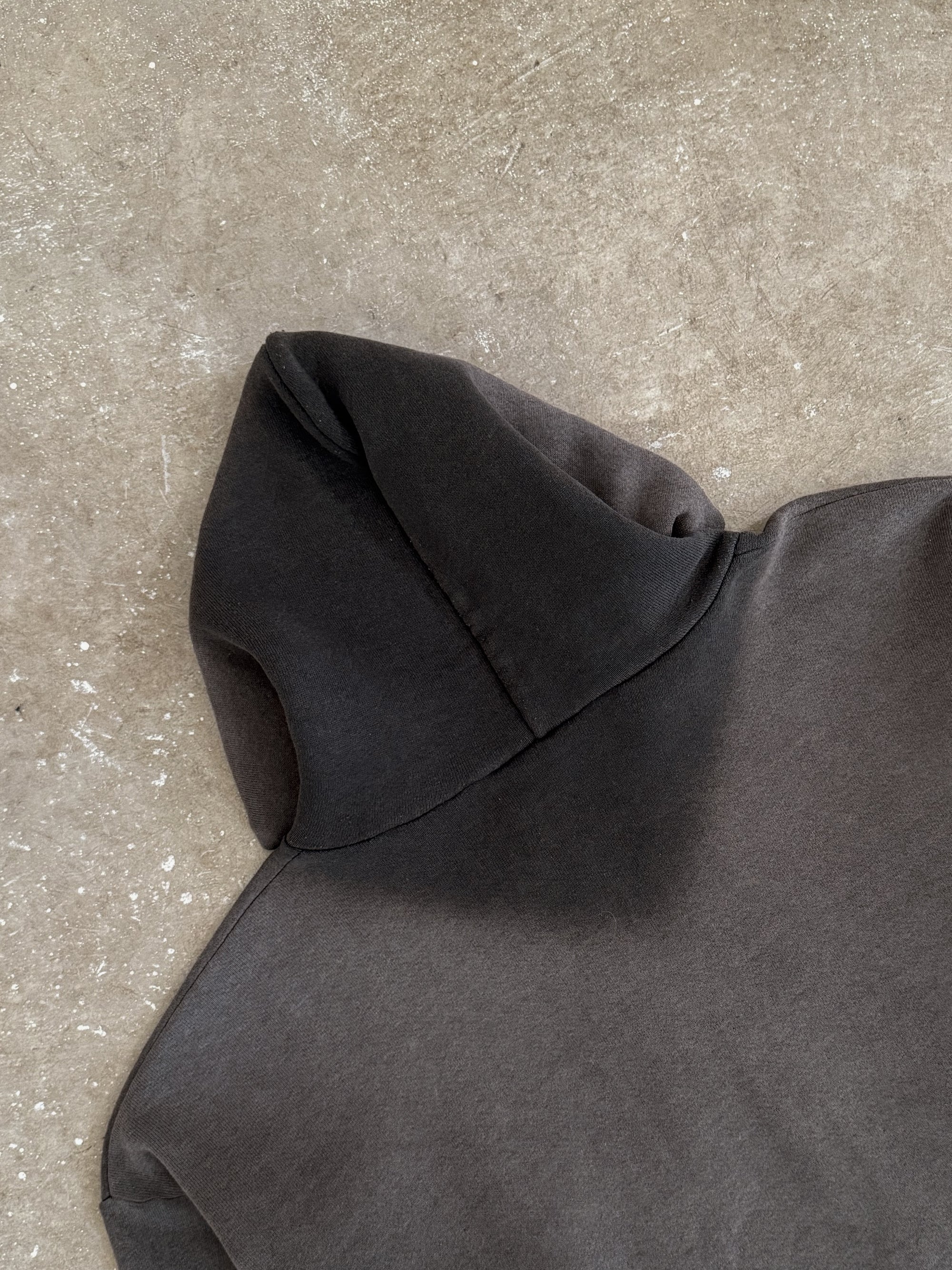 1990s Faded Black Zip Up Hoodie (L)
