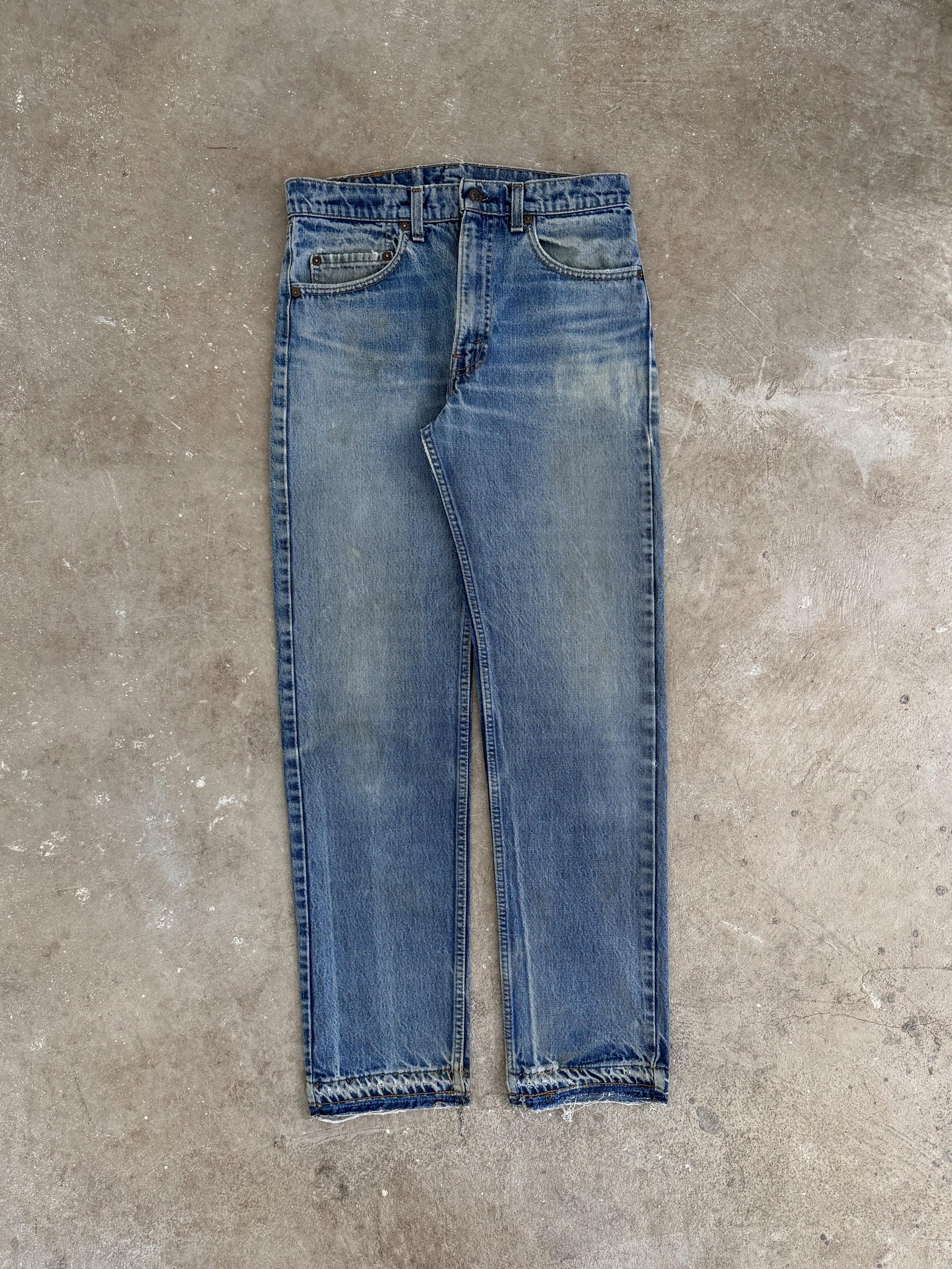 1980s Levis Faded Blue 505 Released Hem (30X31)