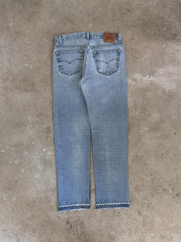 1990s Levis Faded Blue 501 Released Hem (32X31)