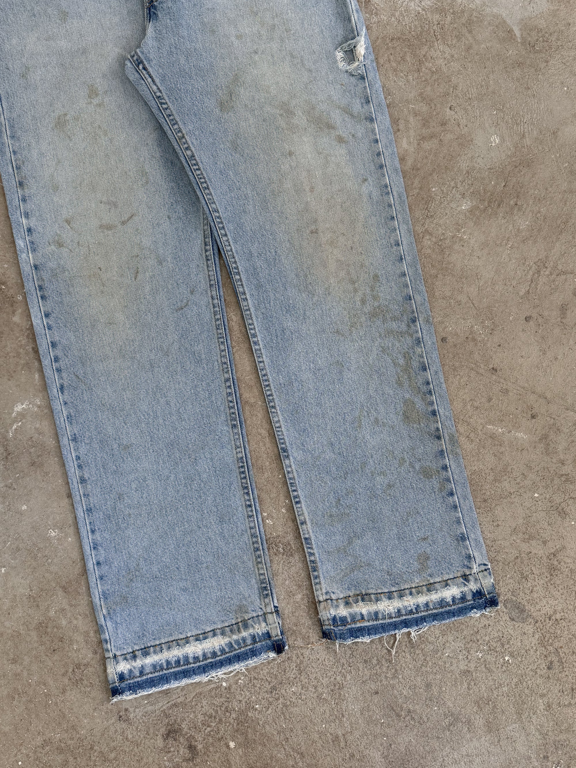 Early 00s Levis Dirty Faded Blue 505 Released Hem (36X31)