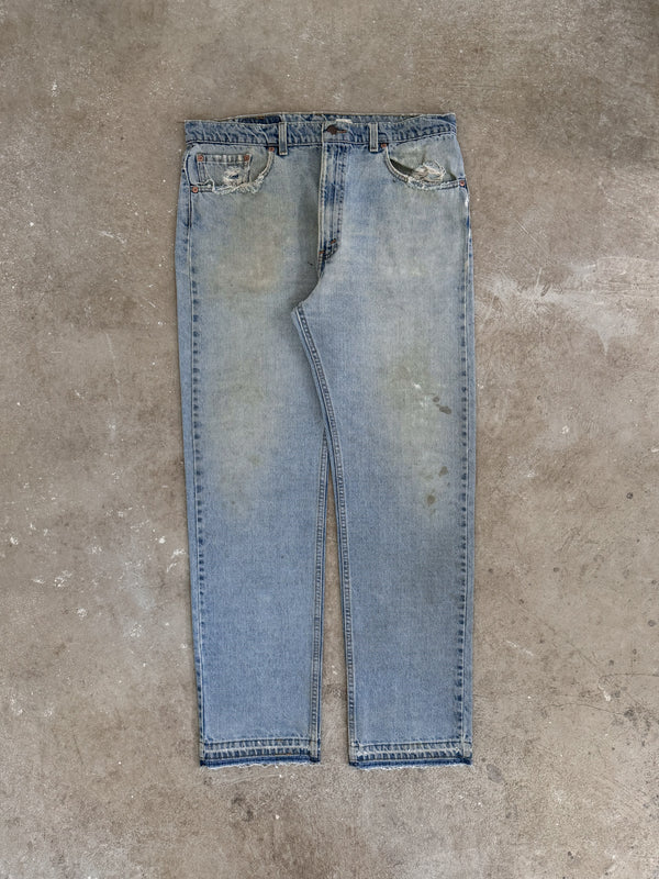 1990s Levis Faded Blue 505 Released Hem (36X32)