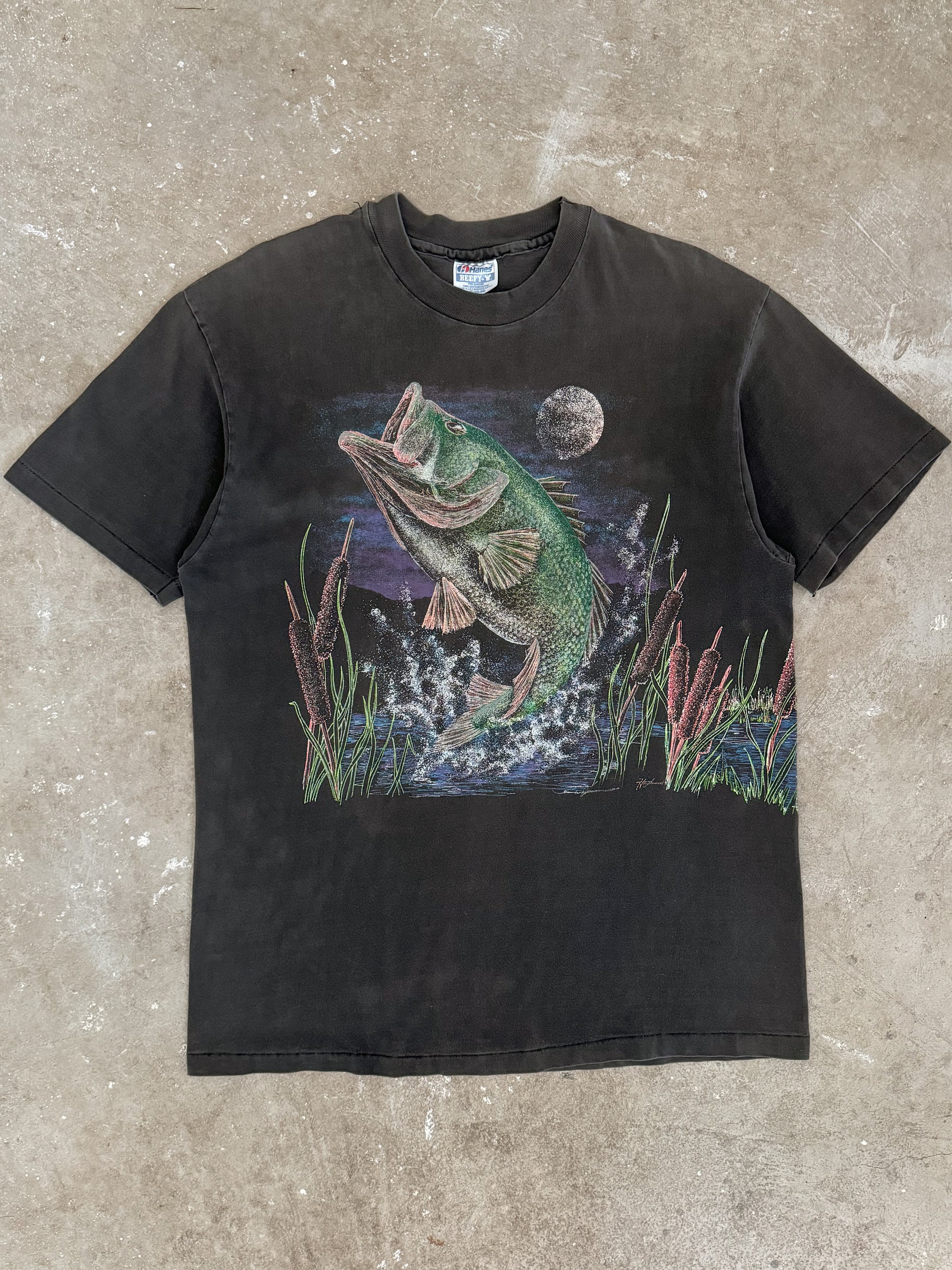 1990s "Moonlight Fishing" Faded Tee (L)