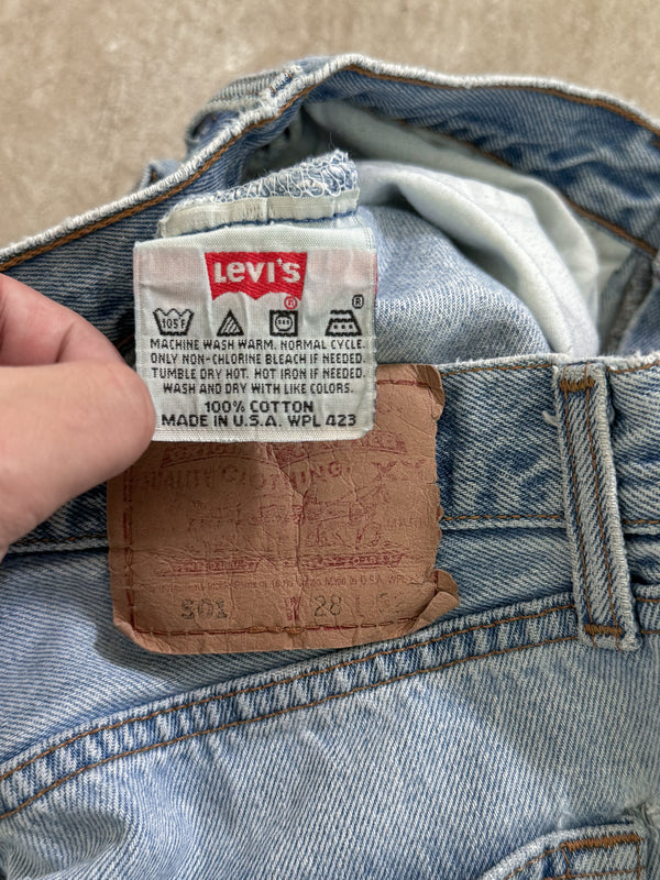 1990s Levis Faded Blue 501 Released Hem (27X32)