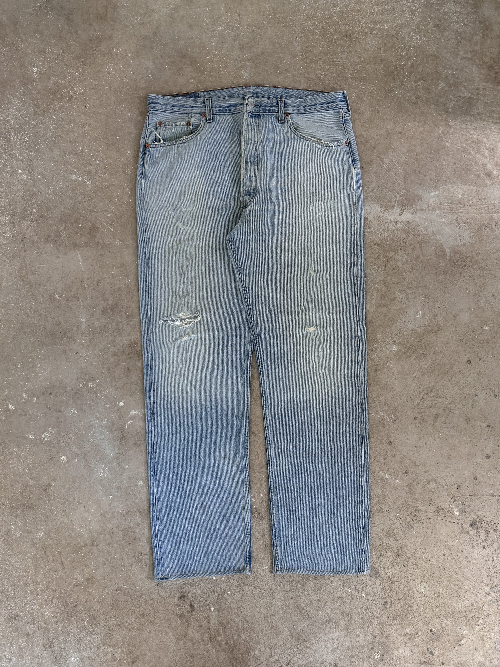 1990s Levis Faded Blue 501 (36X31)