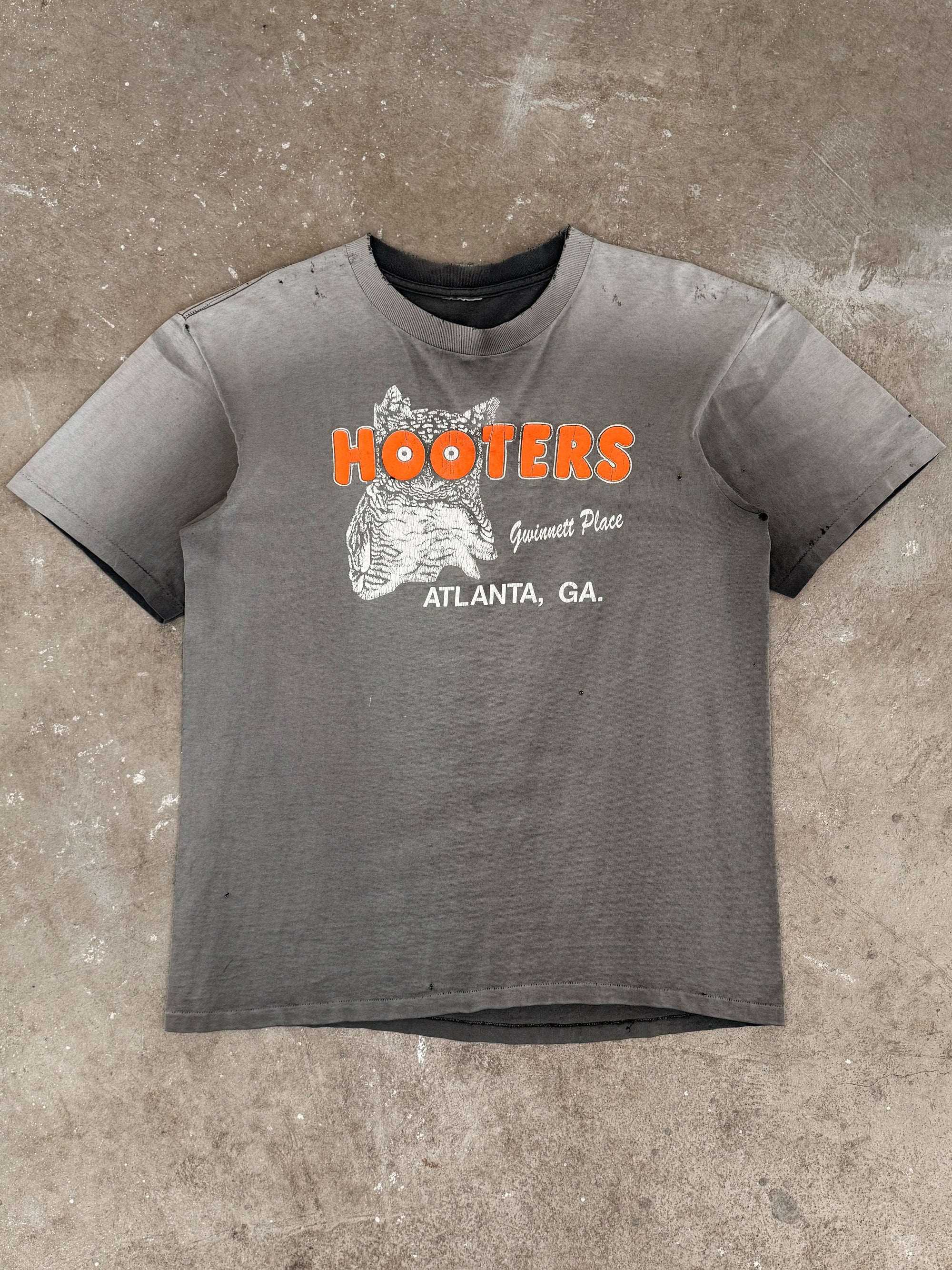 1990s "Hooters Atlanta" Faded Tee (L)
