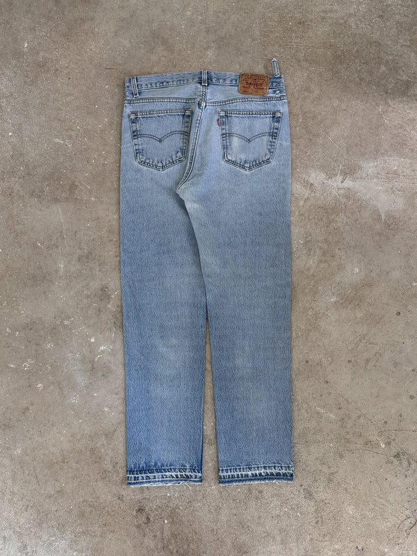 1990s Levis Faded Blue 501 Released Hem (32X31)