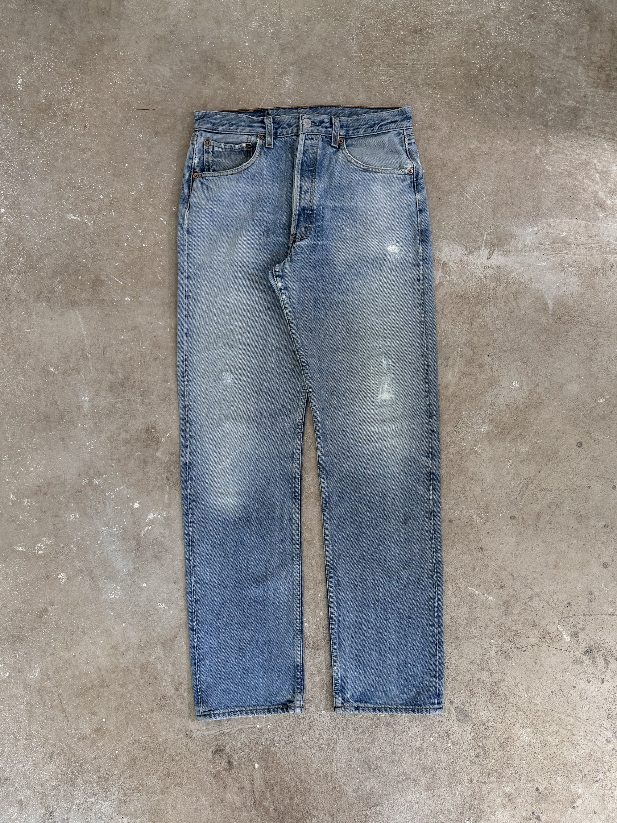 1990s/00s Levis Faded Blue 501 (30X32)