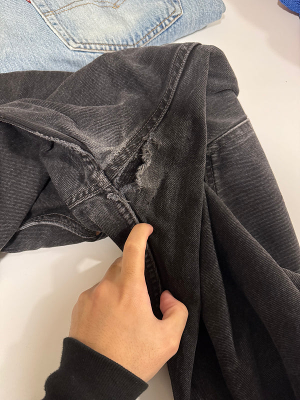 1990s Levi’s Faded Black 501 (40X34)