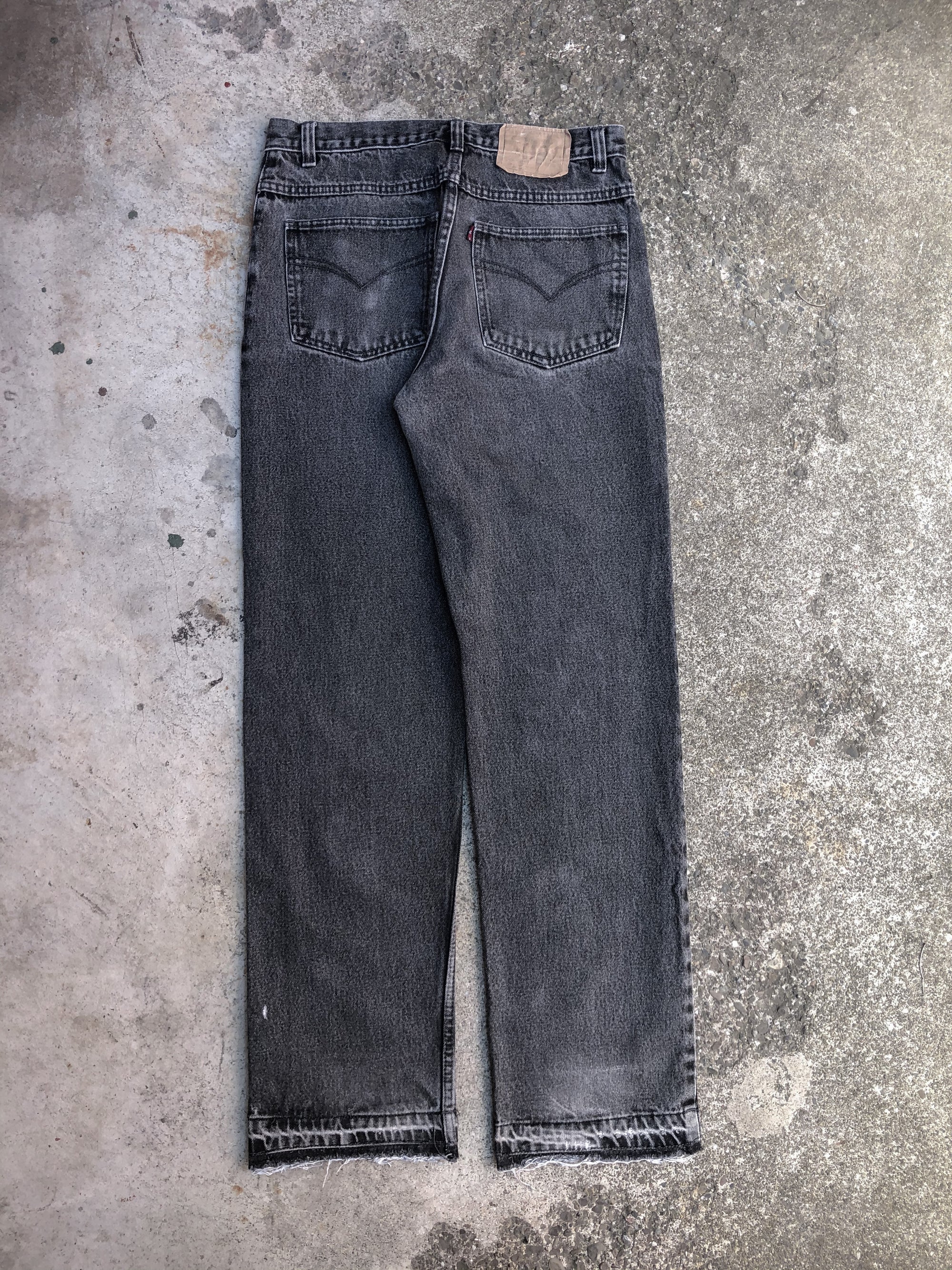 1980s Levis Faded Black Released Hem Denim (30X31)