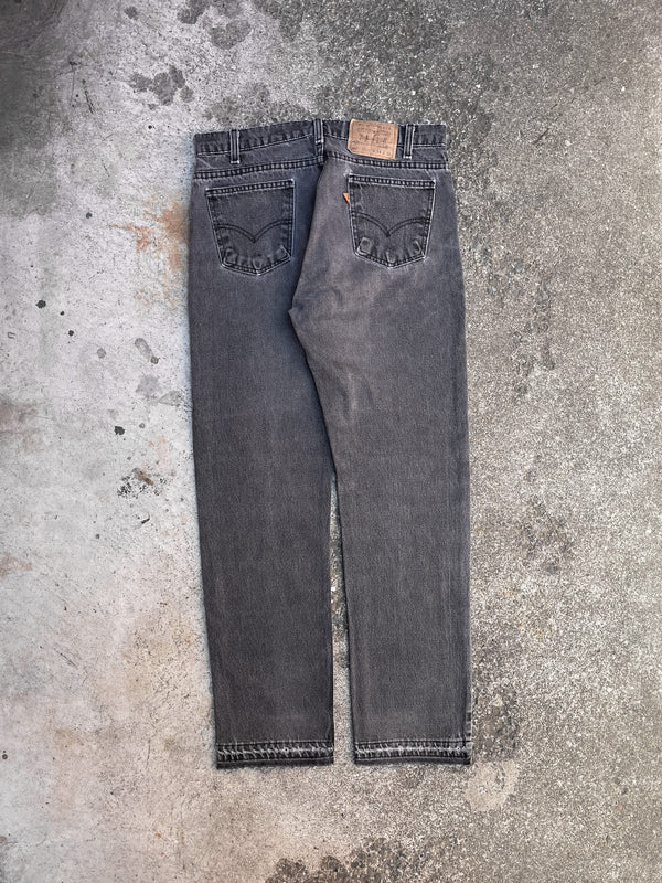 1990s Orange Tab Levi’s Faded Charcoal 505 Released Hem (31X30)