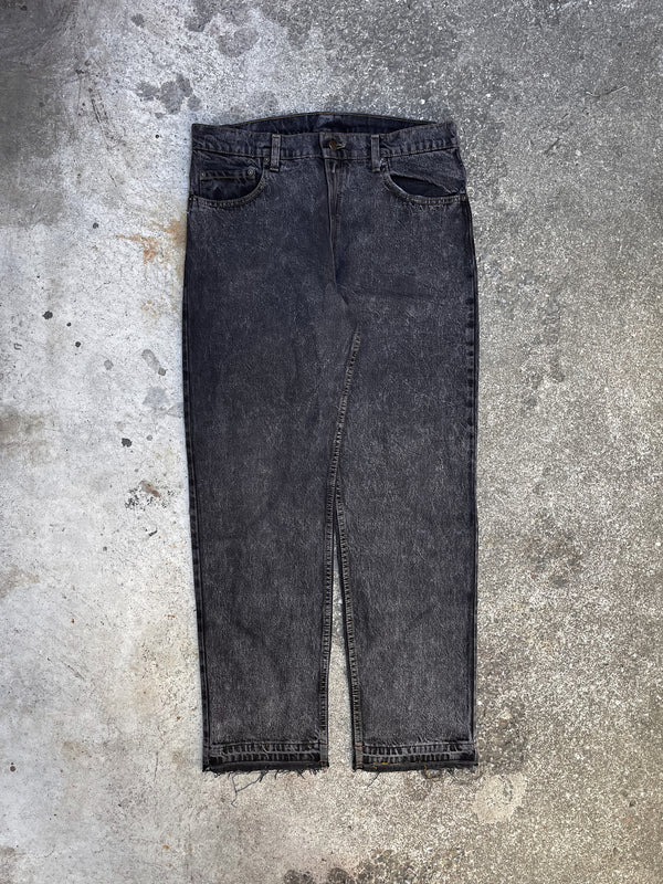 1980s/90s Levi’s Charcoal Black Denim Released Hem (34X30)