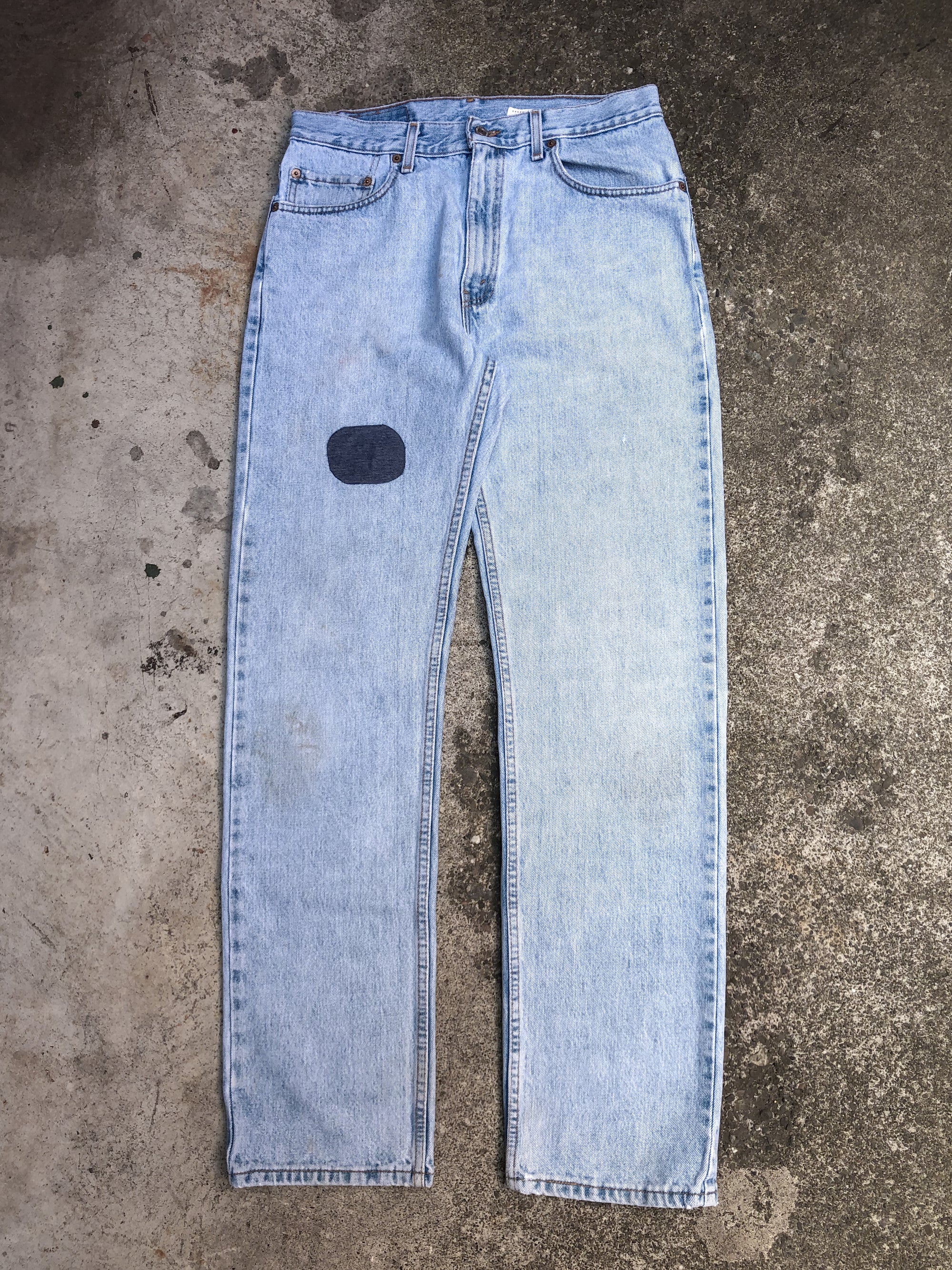 1990s Levis Patched Faded Blue 505 (31X32)