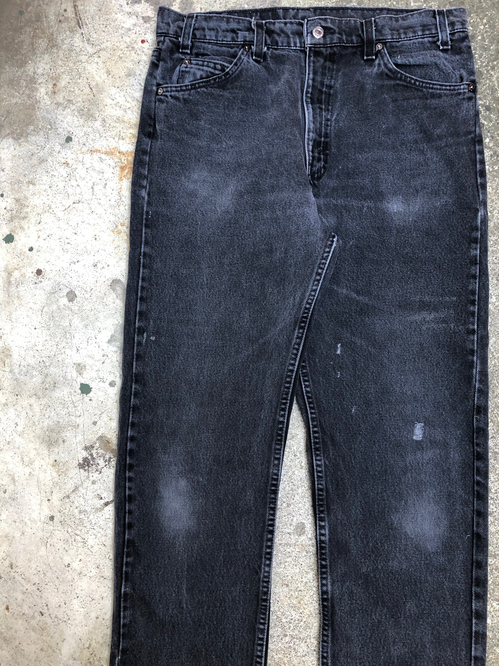 1990s Orange Tab Levis Faded Black 505 (33X33)