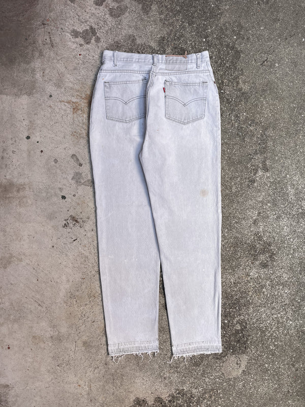 1980s Levi’s Faded Light Grey 501 Released Hem (28X29)