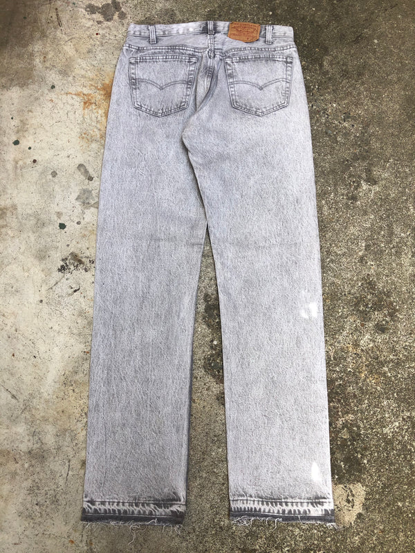 1990s Smoke Grey Levis 501 Released Hem (32X34)