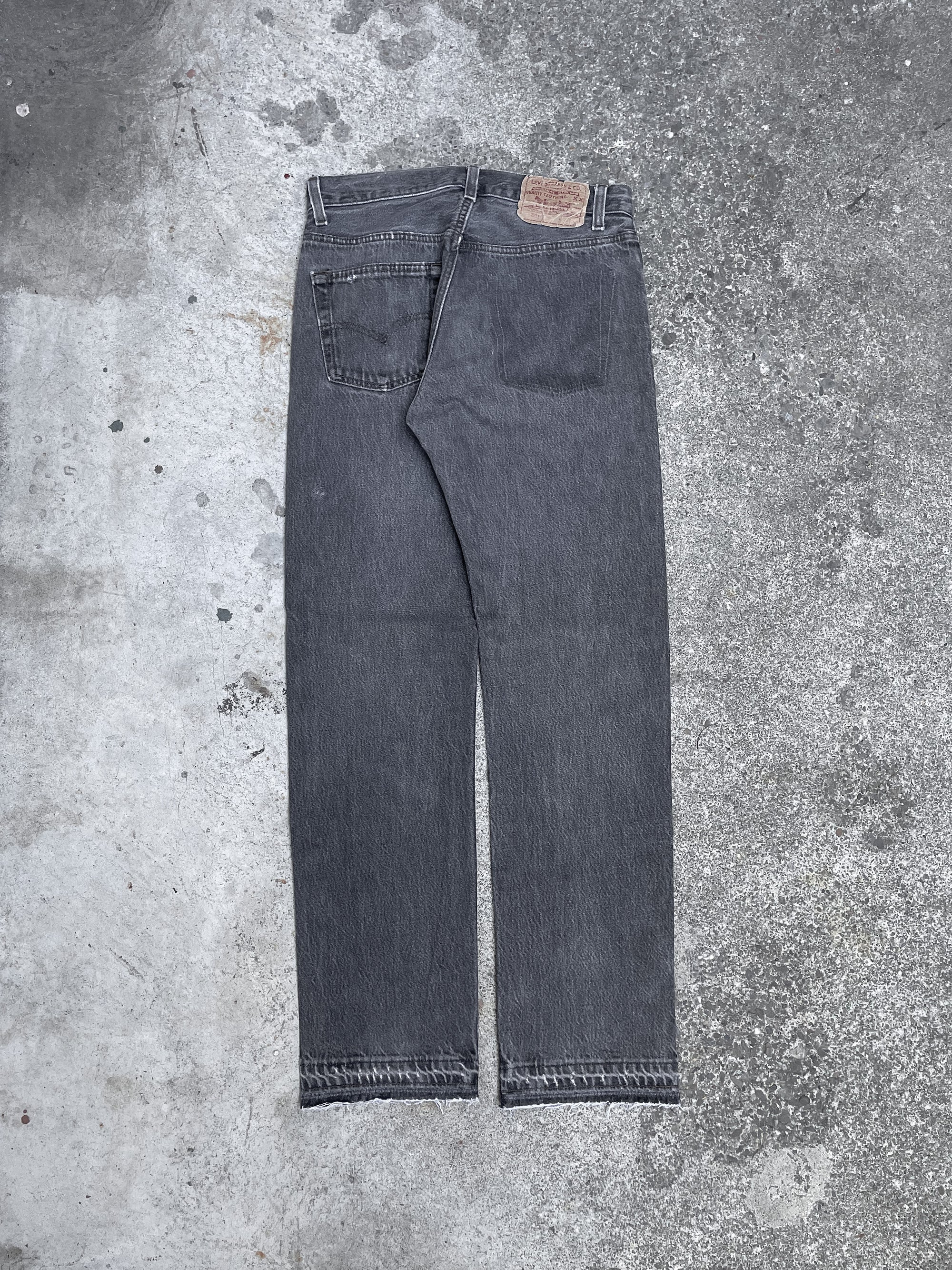 1980s/90s Levi’s Faded Grey 501 Released Hem (28X29)