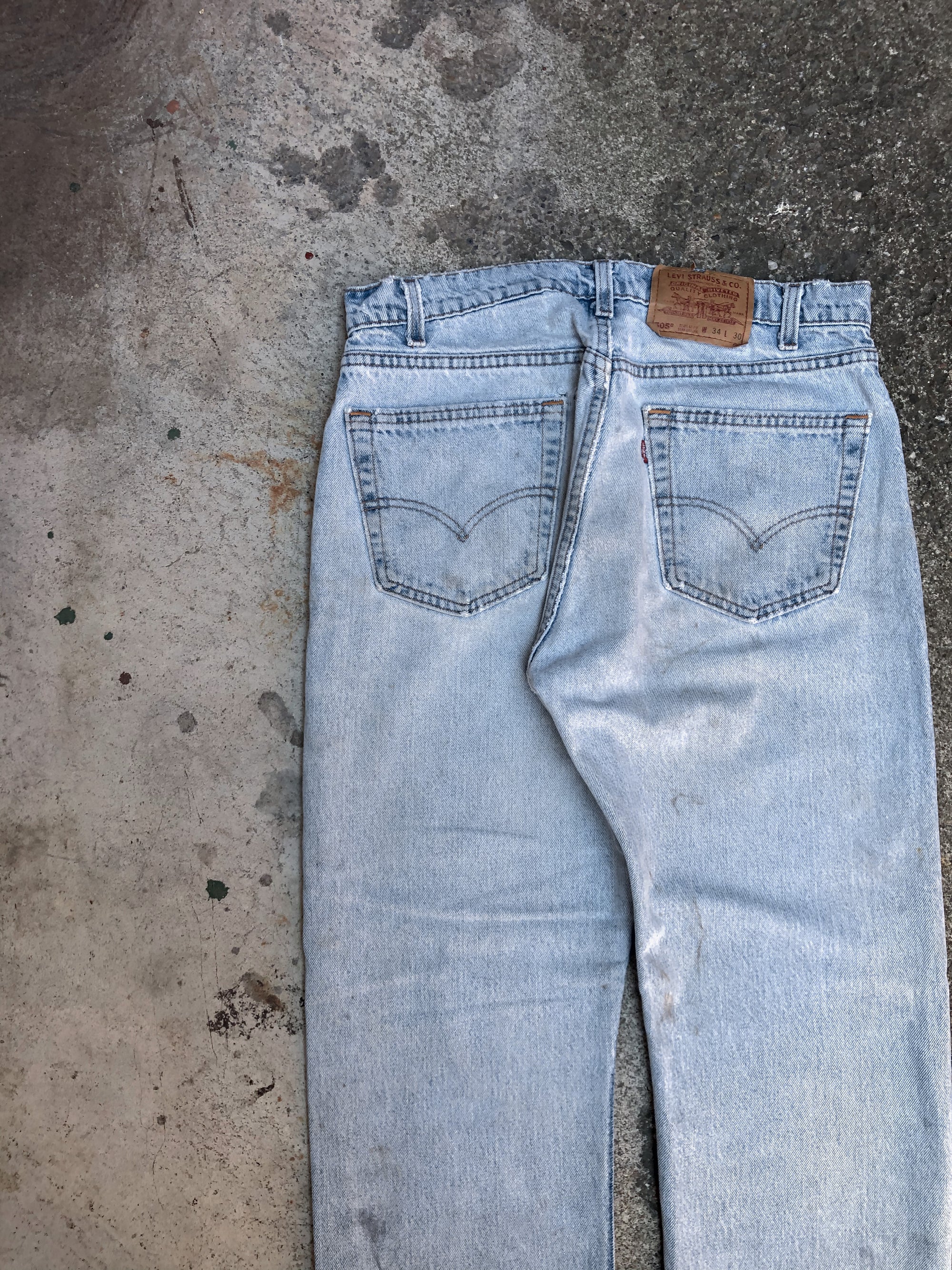 1990s Levis Dirty Faded Stonewash Blue 505 Released Hem (32X30)