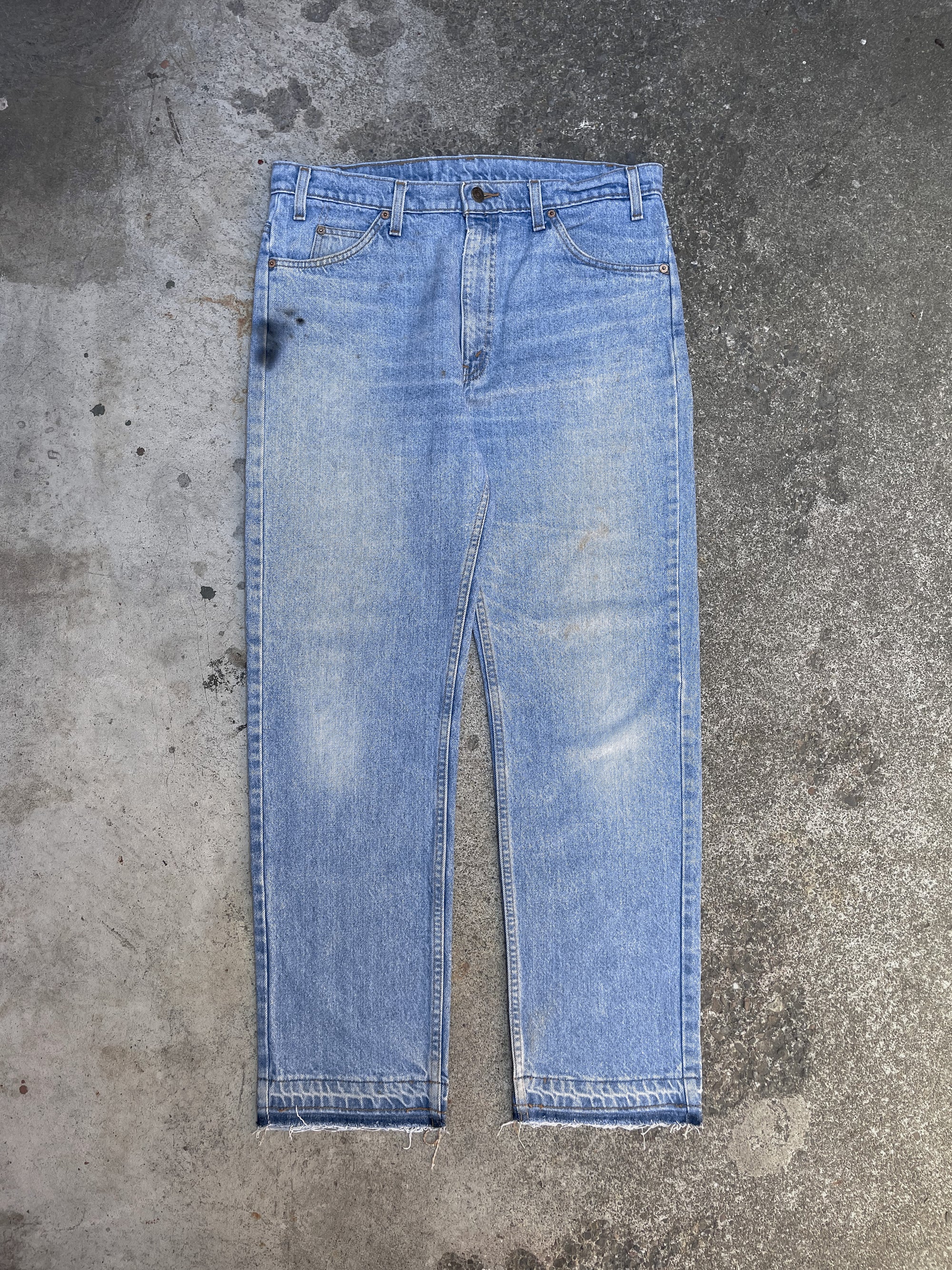 1990s Orange Tab Levis Faded Blue 505 Released Hem (35X30)